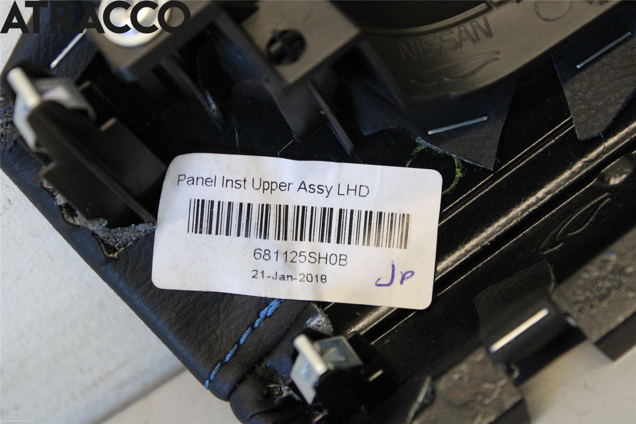 Nissan LEAF 18- Innr Dekor Instrbord