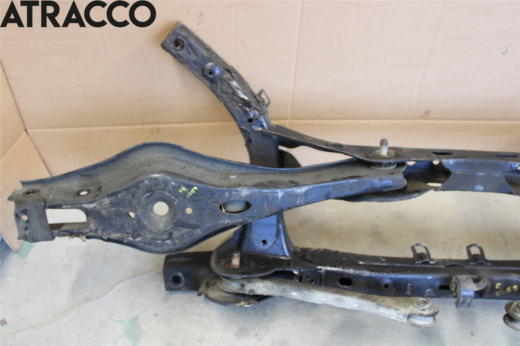 Kia NIRO (DE) 17-22 Bakaksel Feste Travers-Ramme