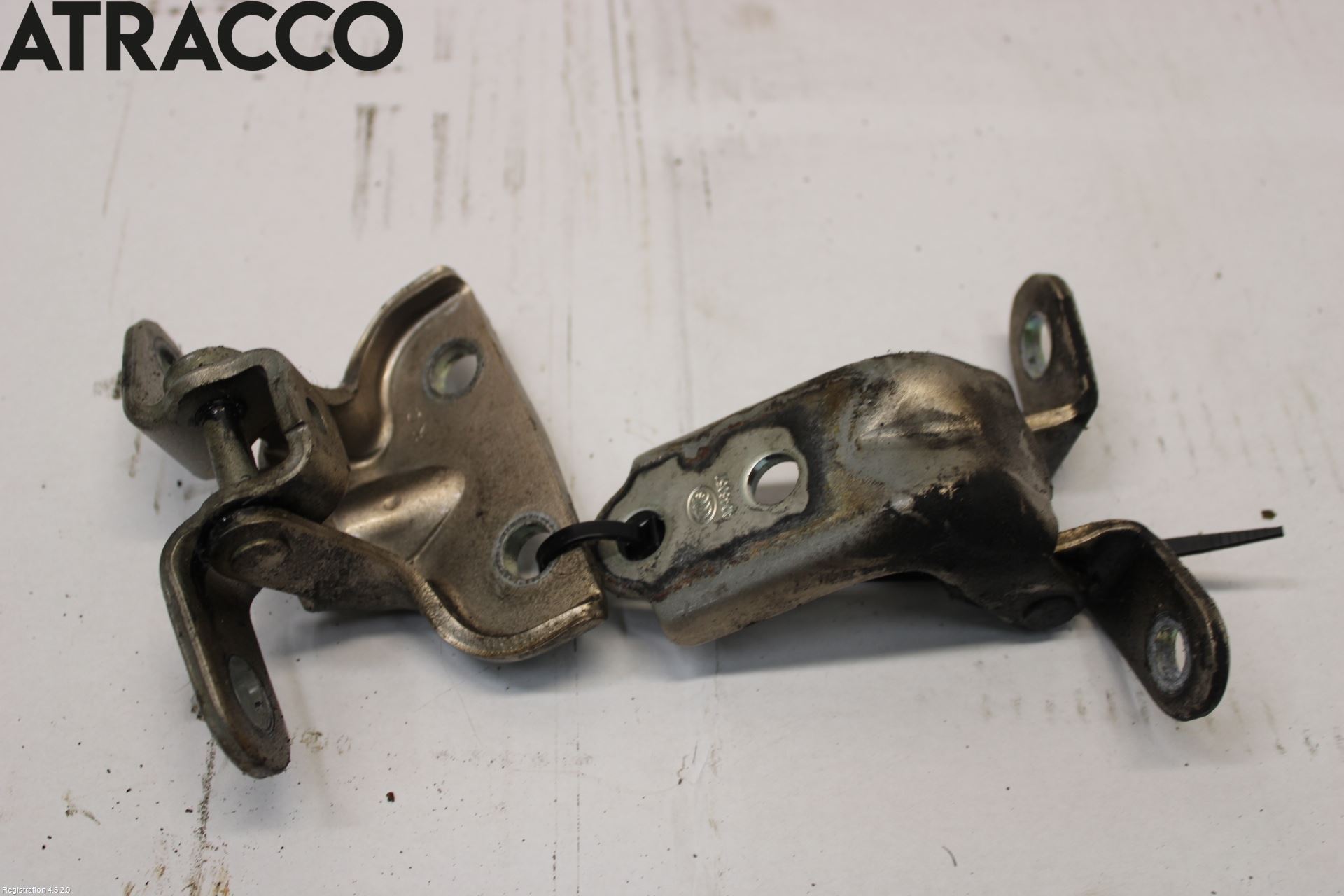 Kia SPORTAGE (QL) 16-21 Dørhengsel