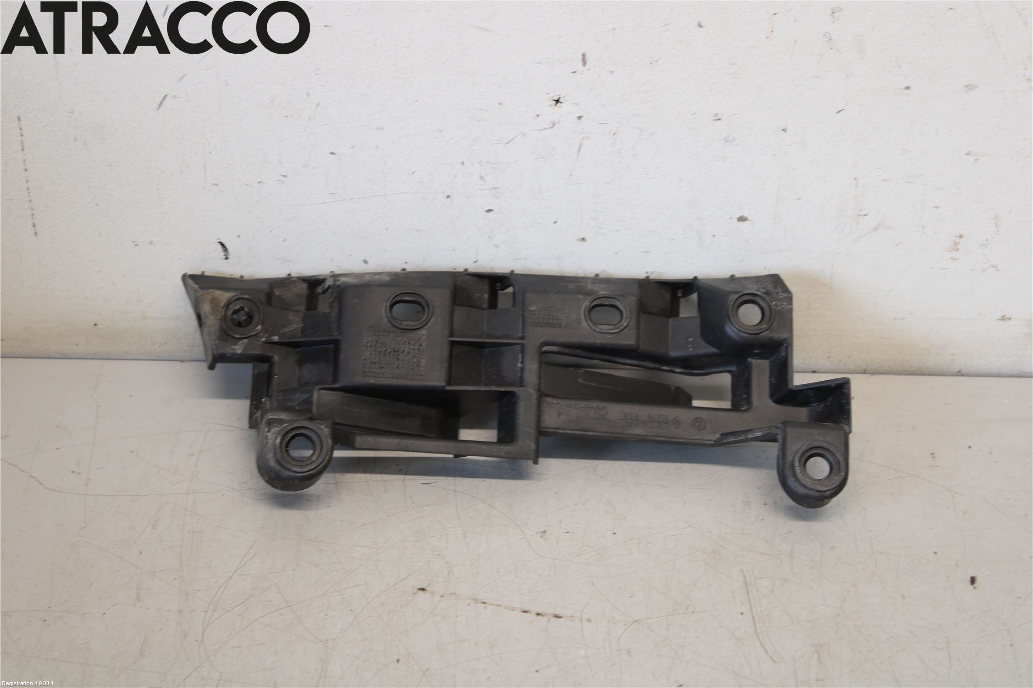 Volkswagen VW CADDY 11-15 Støtfangerfeste Bak Høyre