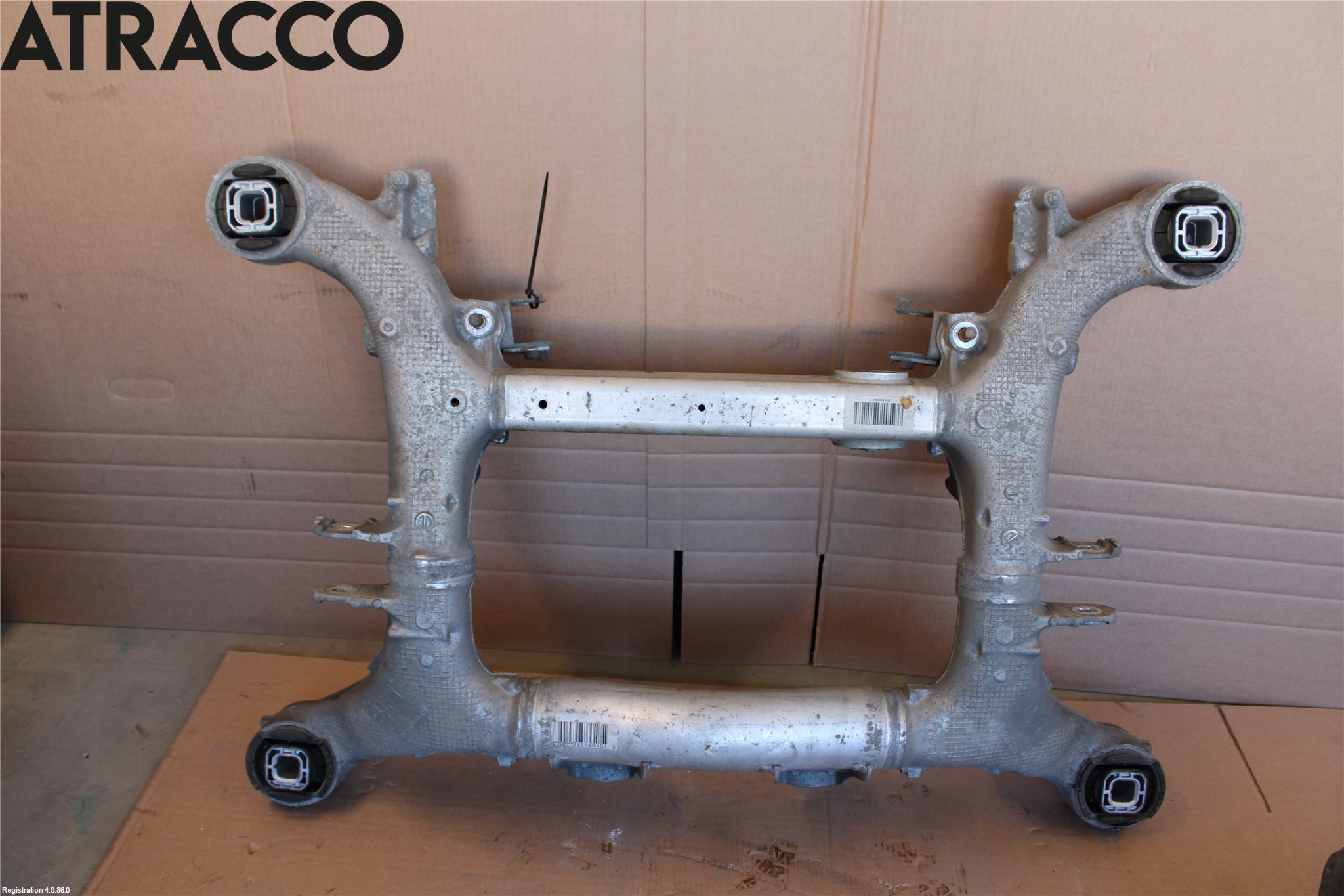 BMW 5 F10/F11/F18 09-17 Bakaksel Feste Travers-Ramme