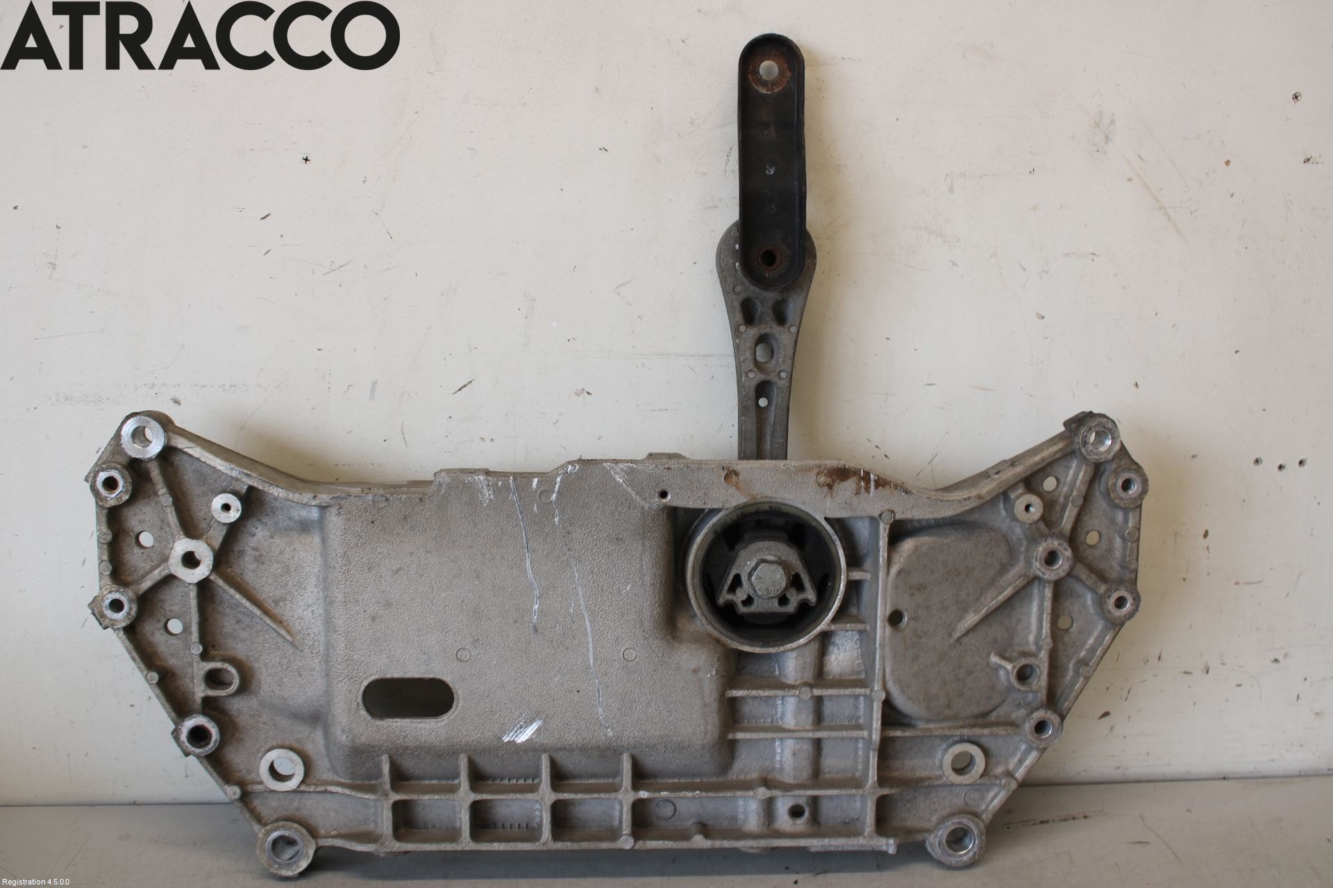 Volkswagen VW GOLF VI 09-13 Forstillingsbjelke(Tvergående)