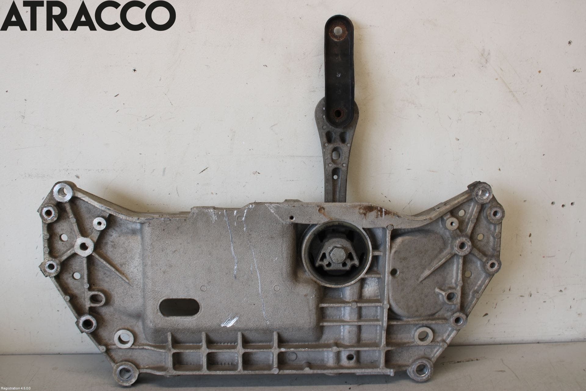 Volkswagen VW GOLF VI 09-13 Forstillingsbjelke(Tvergående)