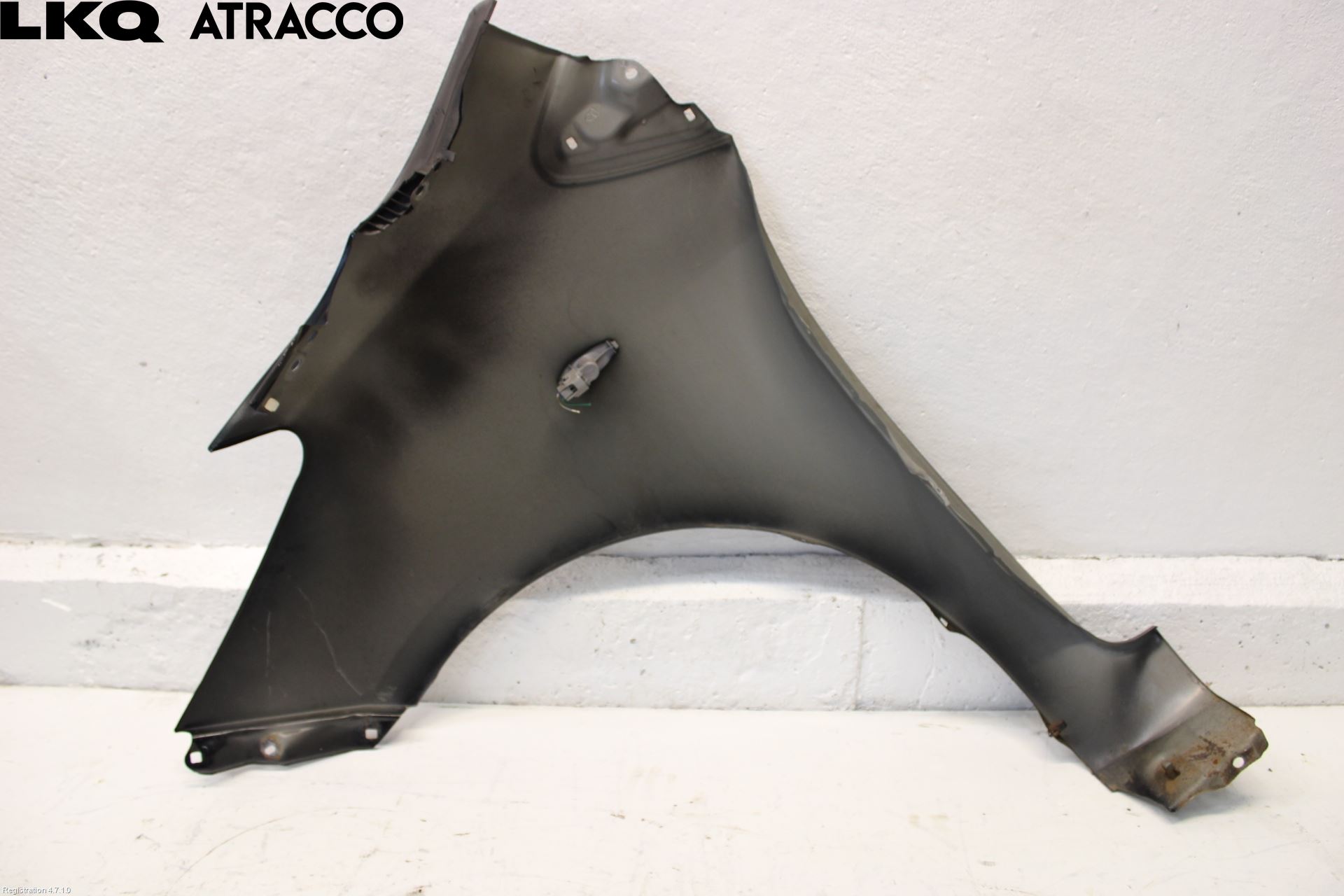 Toyota YARIS XP90 06-11 Skjerm Foran Høyre