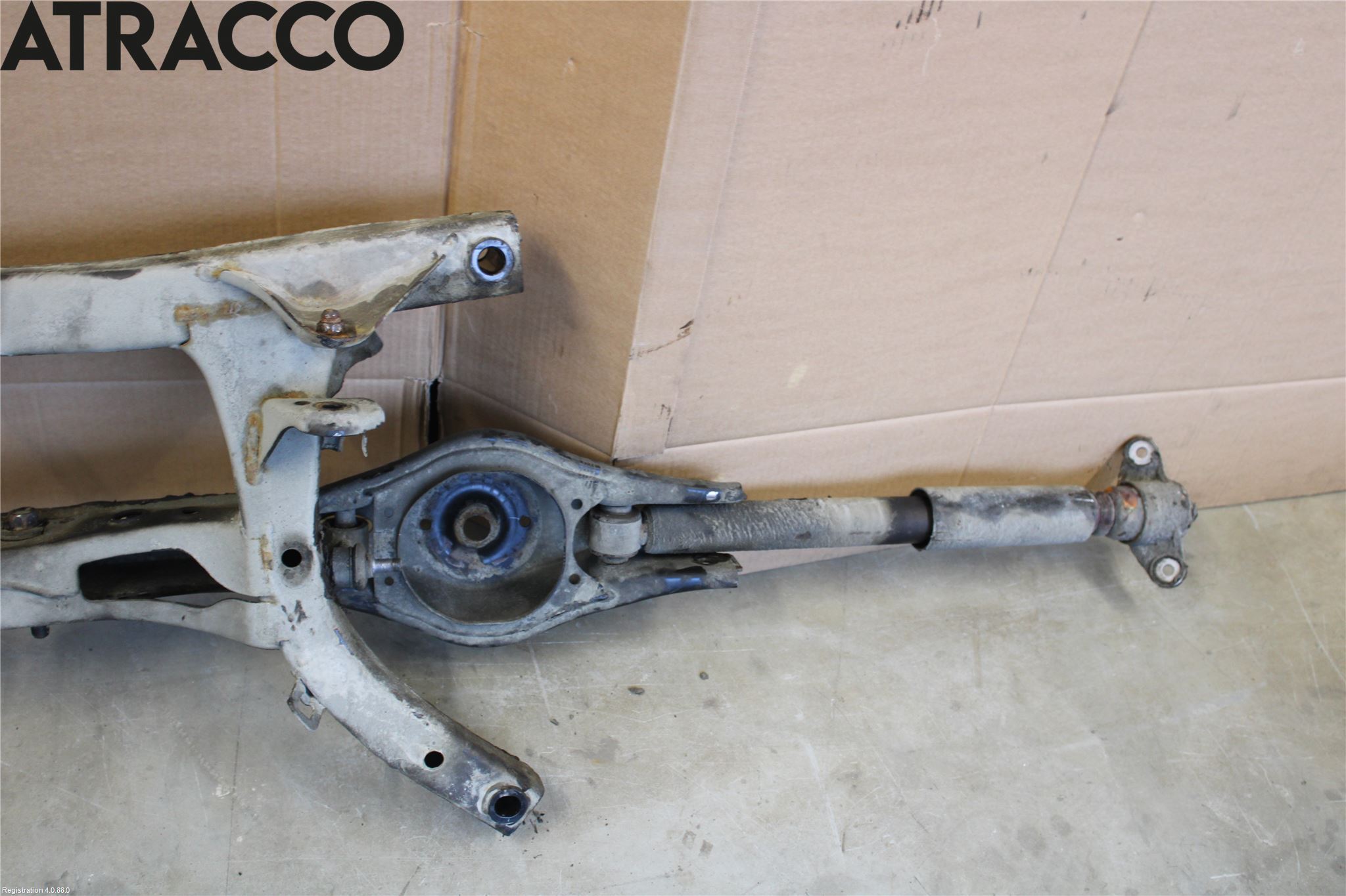 Kia NIRO (DE) 17-22 Bakaksel Feste Travers-Ramme