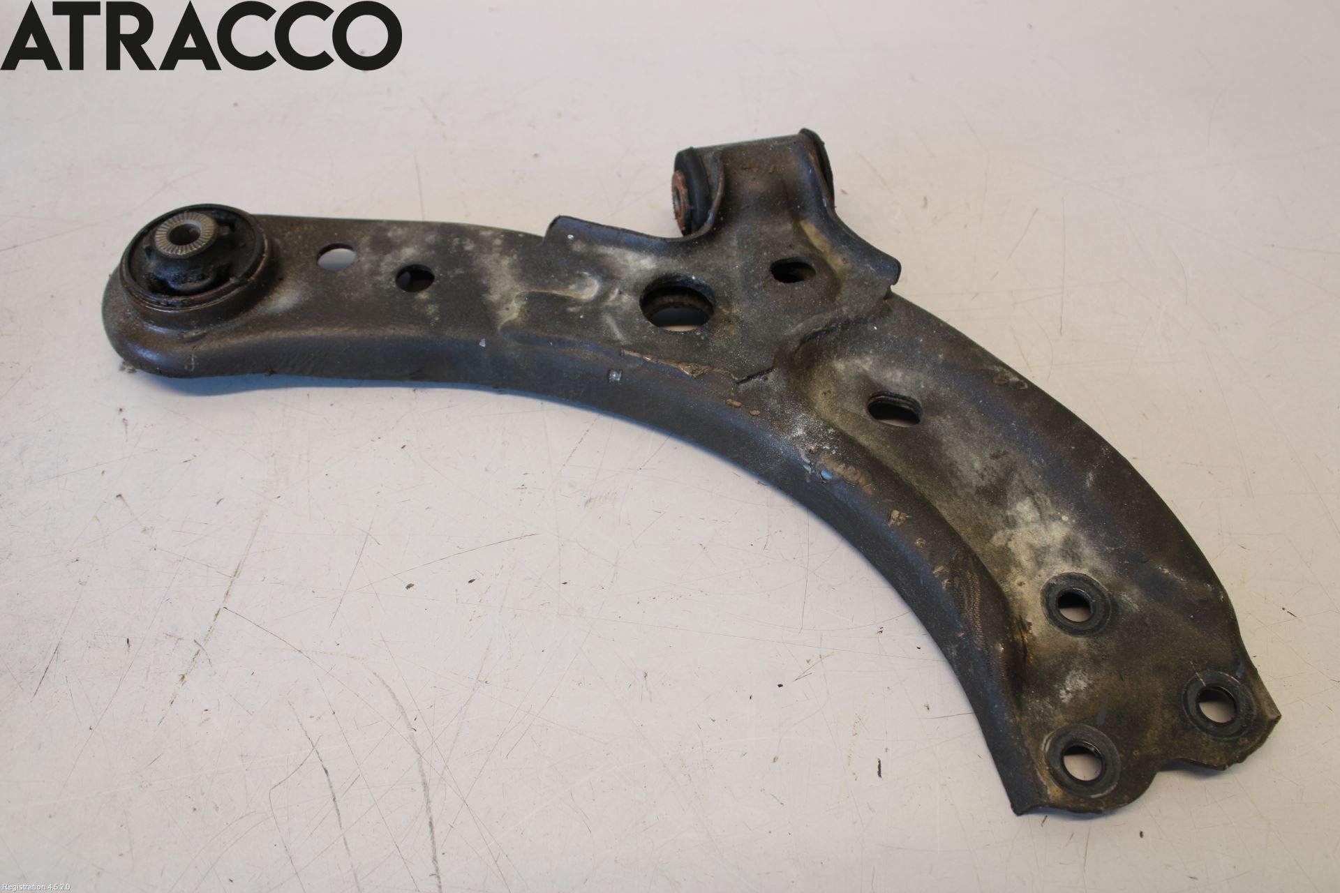 MG ZS EV 20- Bærearm Foran Høyre Nedre