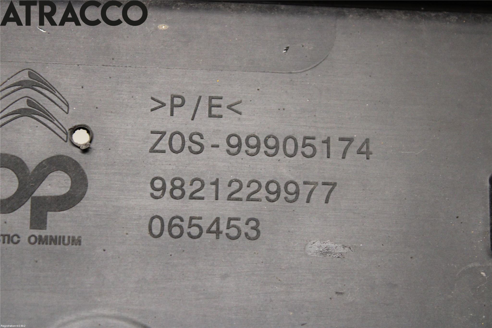 Citroen C4 CACTUS 14-20 Grilldel Midt