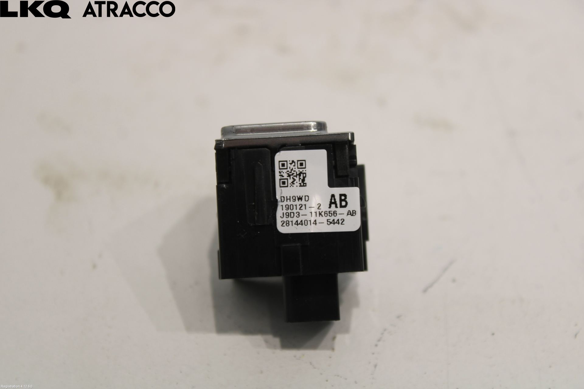 Jaguar I-PACE 18- Bryter Varsel (Nødblink)