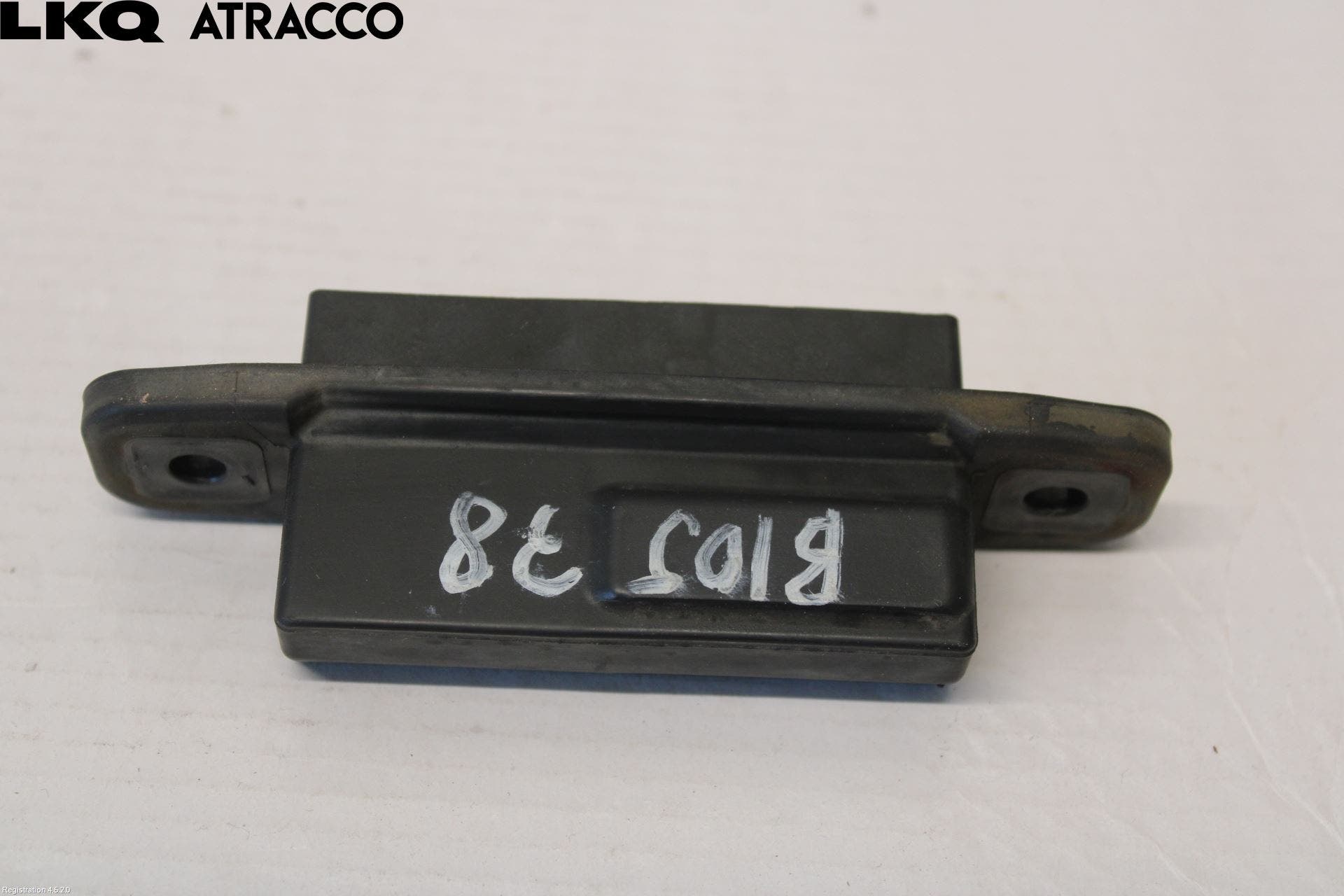 Toyota YARIS XP130 15-20 Bakluke Handtak Ytre