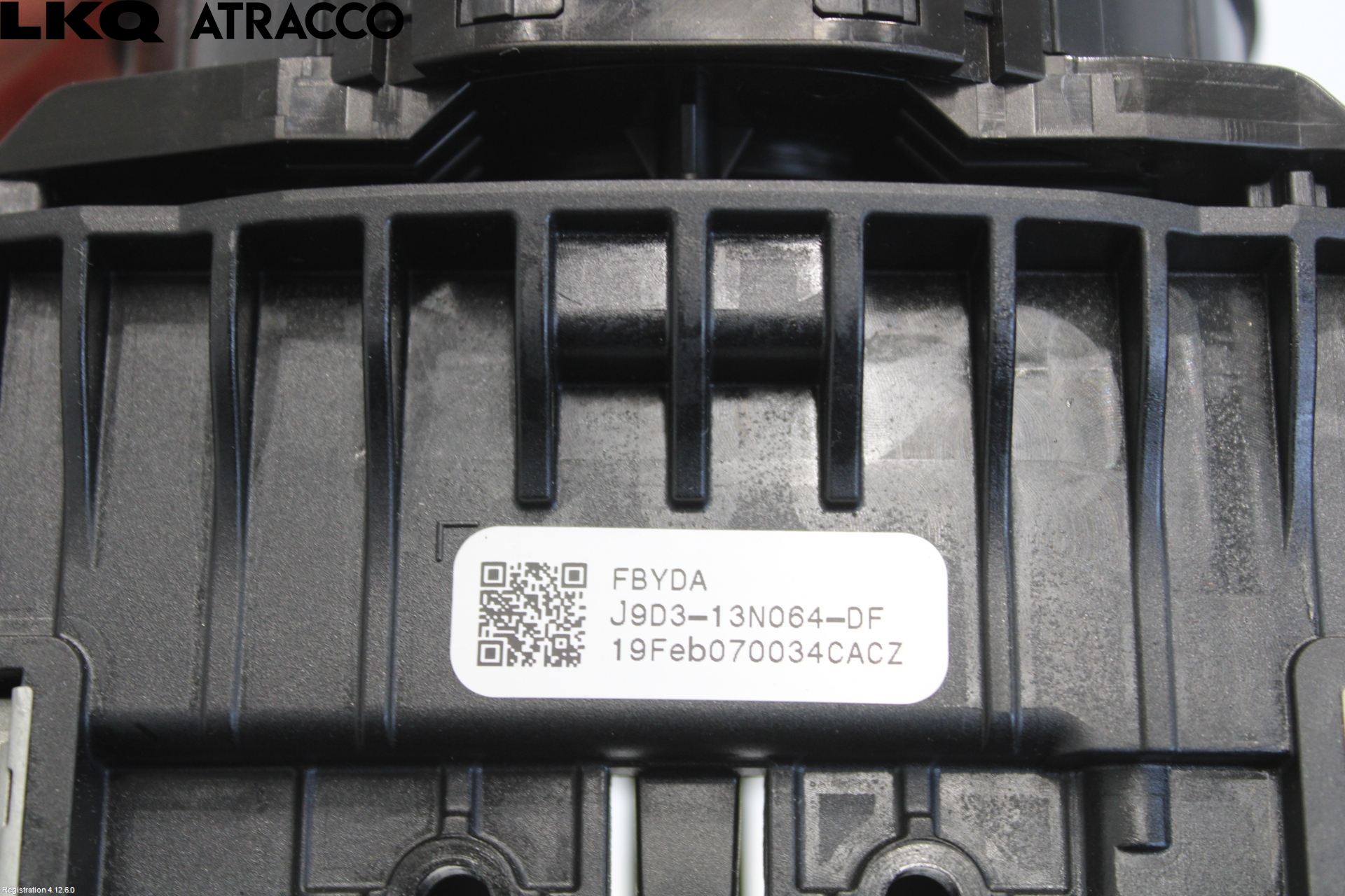 Jaguar I-PACE 18- Bryter Ratt Kombi H Og V