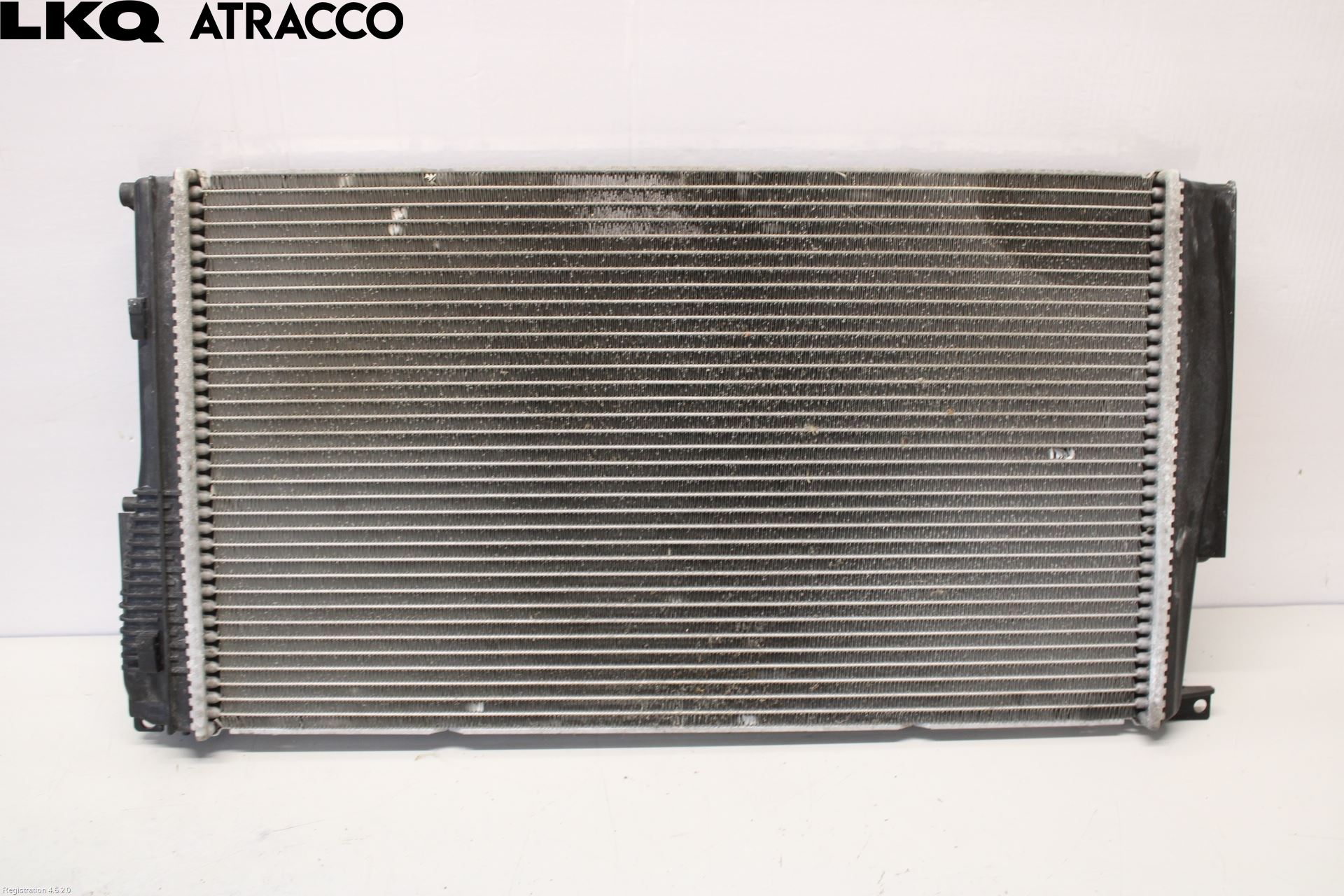 BMW i3 I01 13-22 Radiator Automat