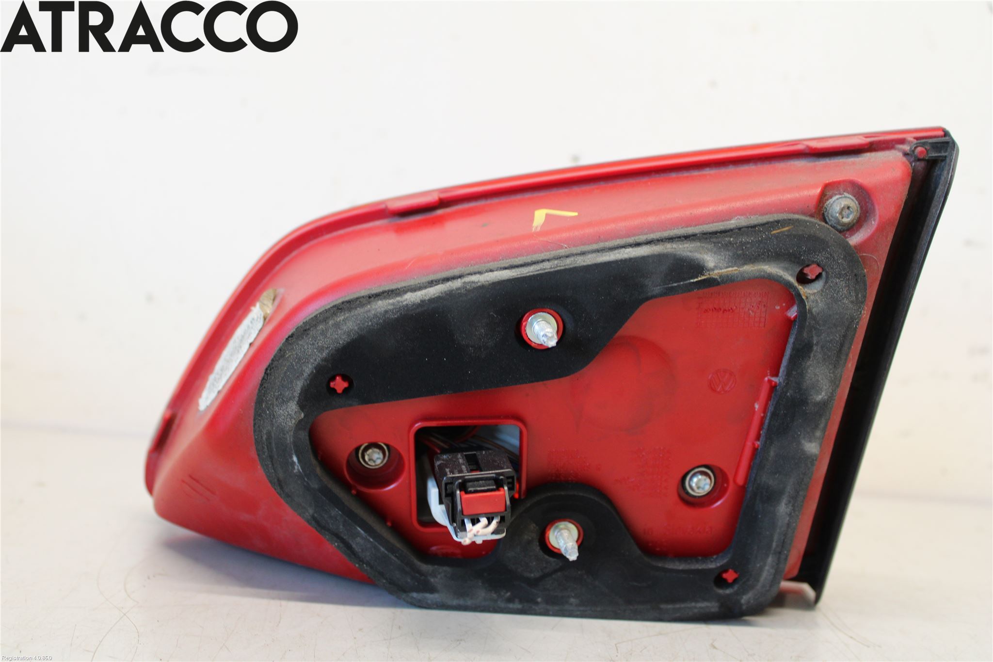 Volkswagen VW PASSAT 11-14 Baklykt Venstre  På Luke(Indre