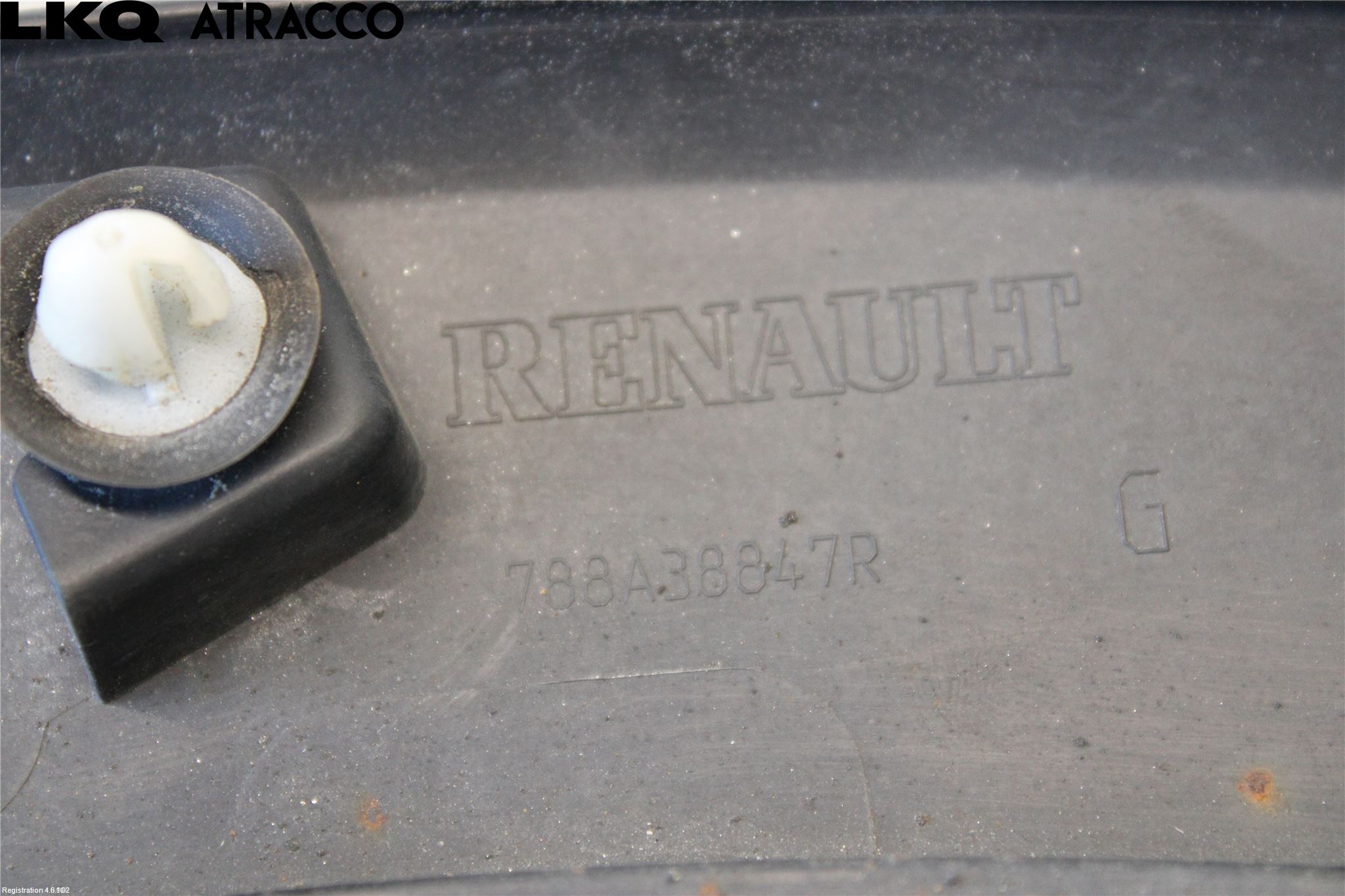 Renault CAPTUR 13-19 Hjulbuelist