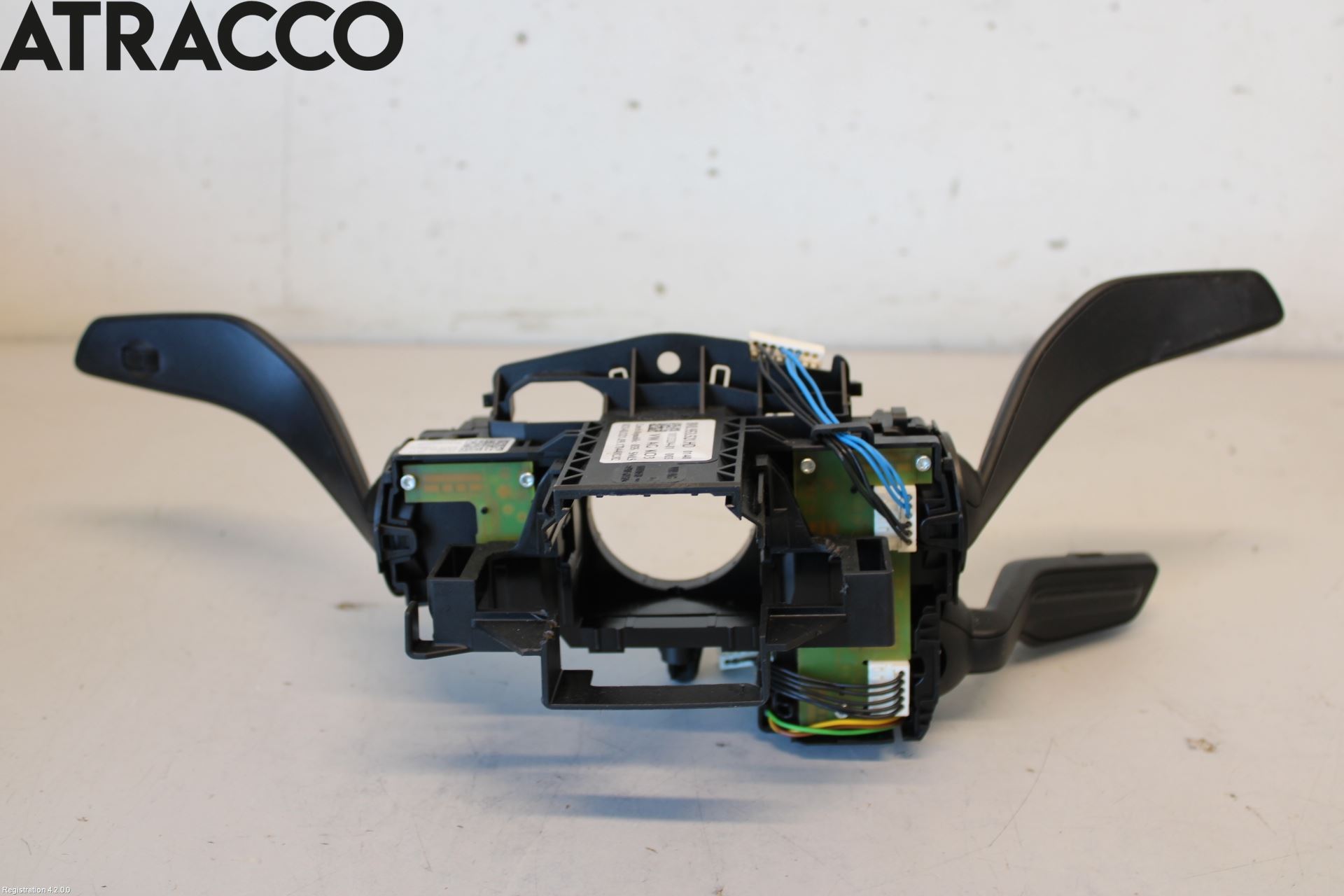 Audi Q2/SQ2 17- Bryter Ratt Kombi H Og V