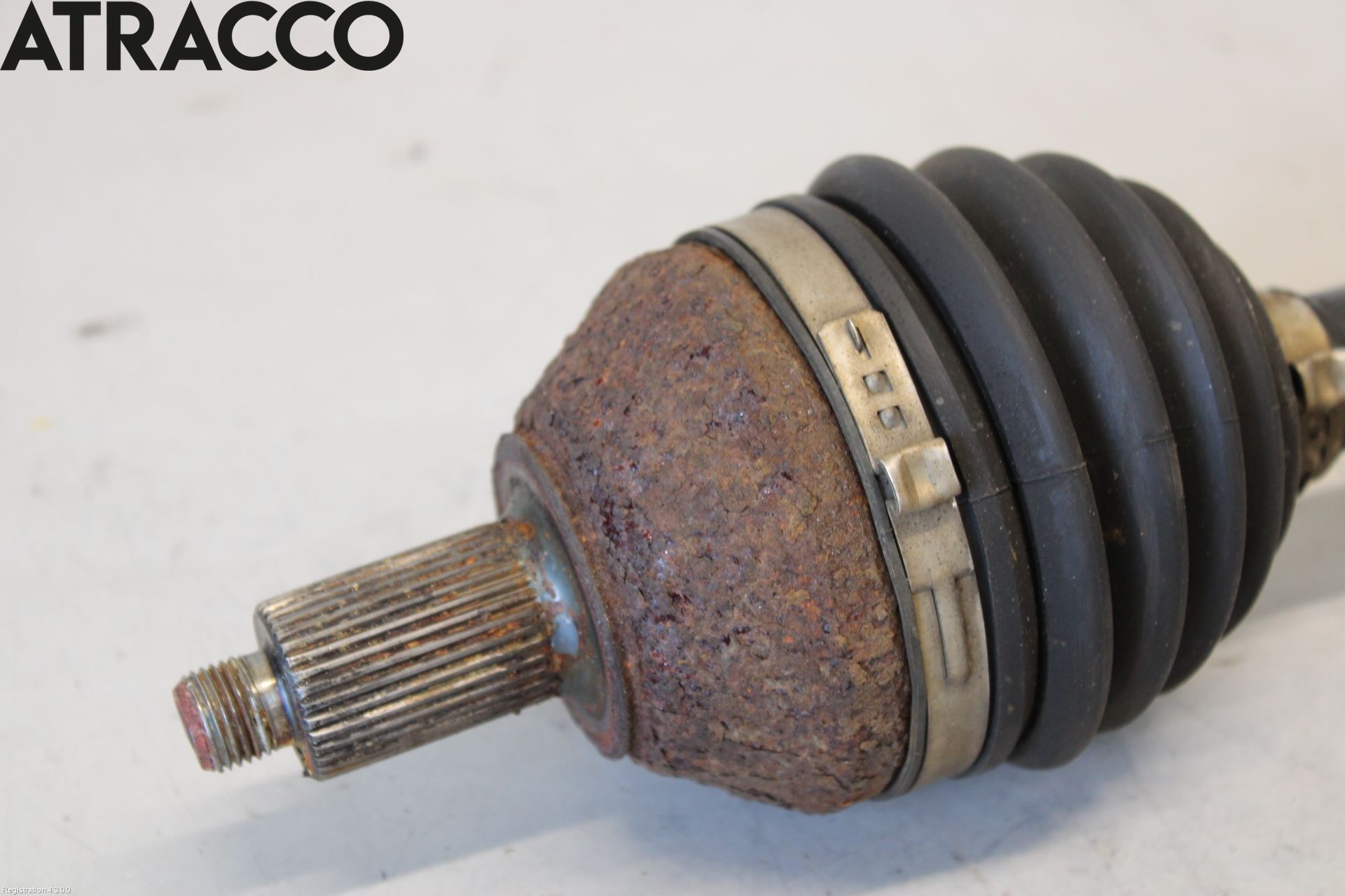 Volkswagen VW POLO 10-17 Drivaksel Foran Kompl Venstre