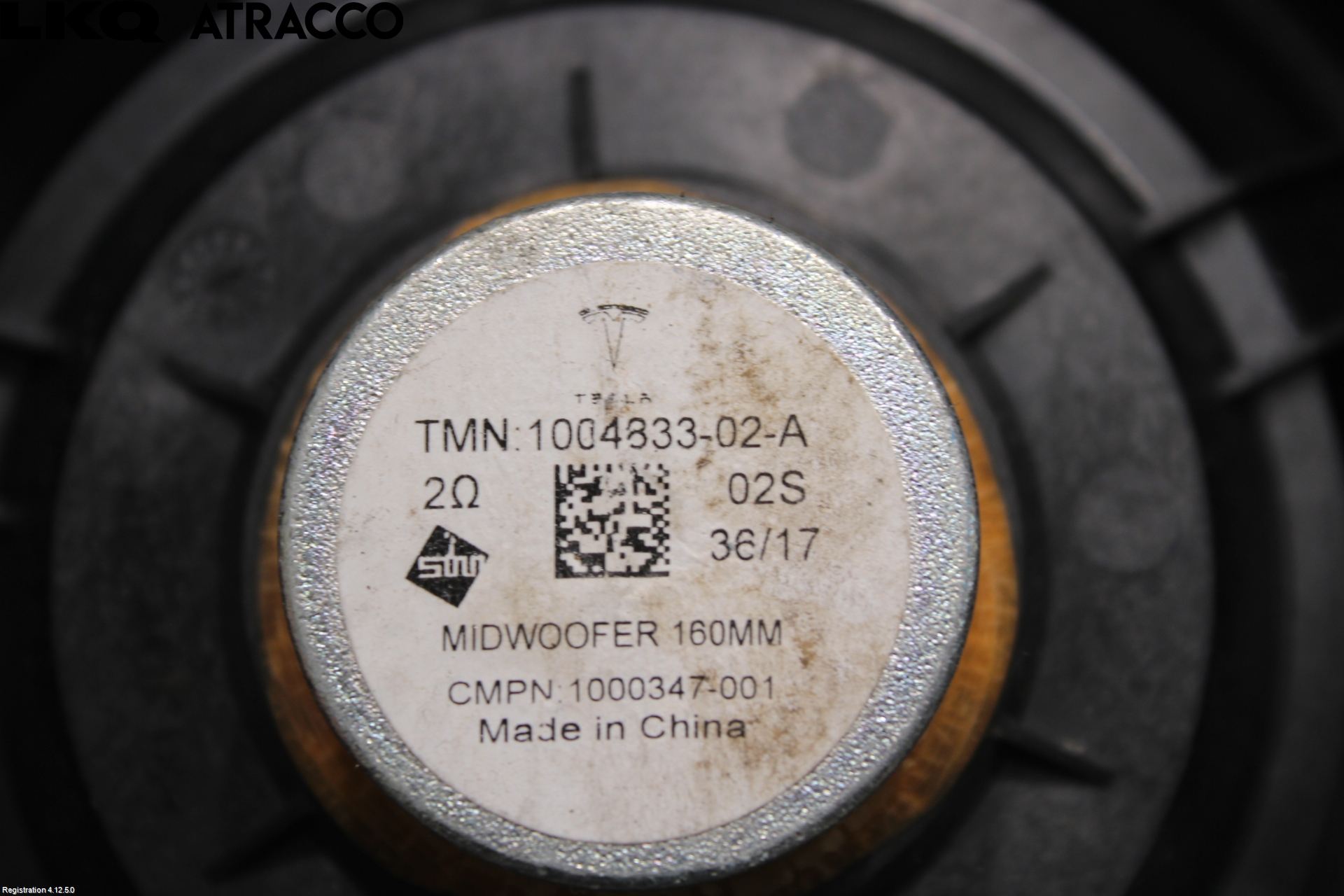 Tesla MODEL S 13- Innr Høyttaler