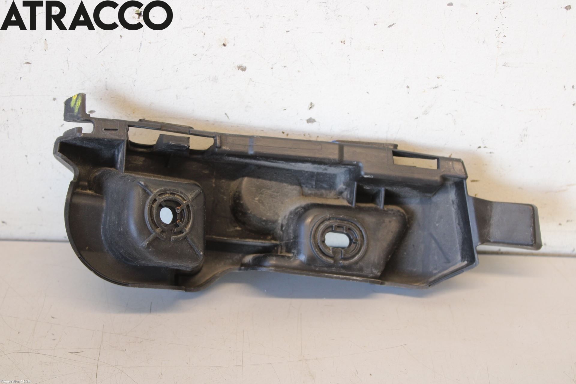 Skoda SUPERB 16-24 Støtfangerfeste Bak Venstre