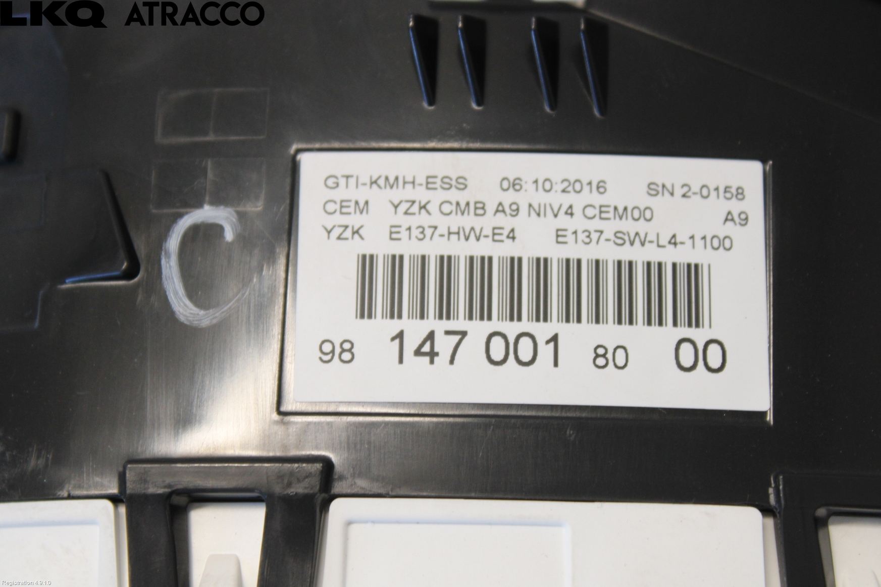 Peugeot 2008 13-20 Instr Kombinert