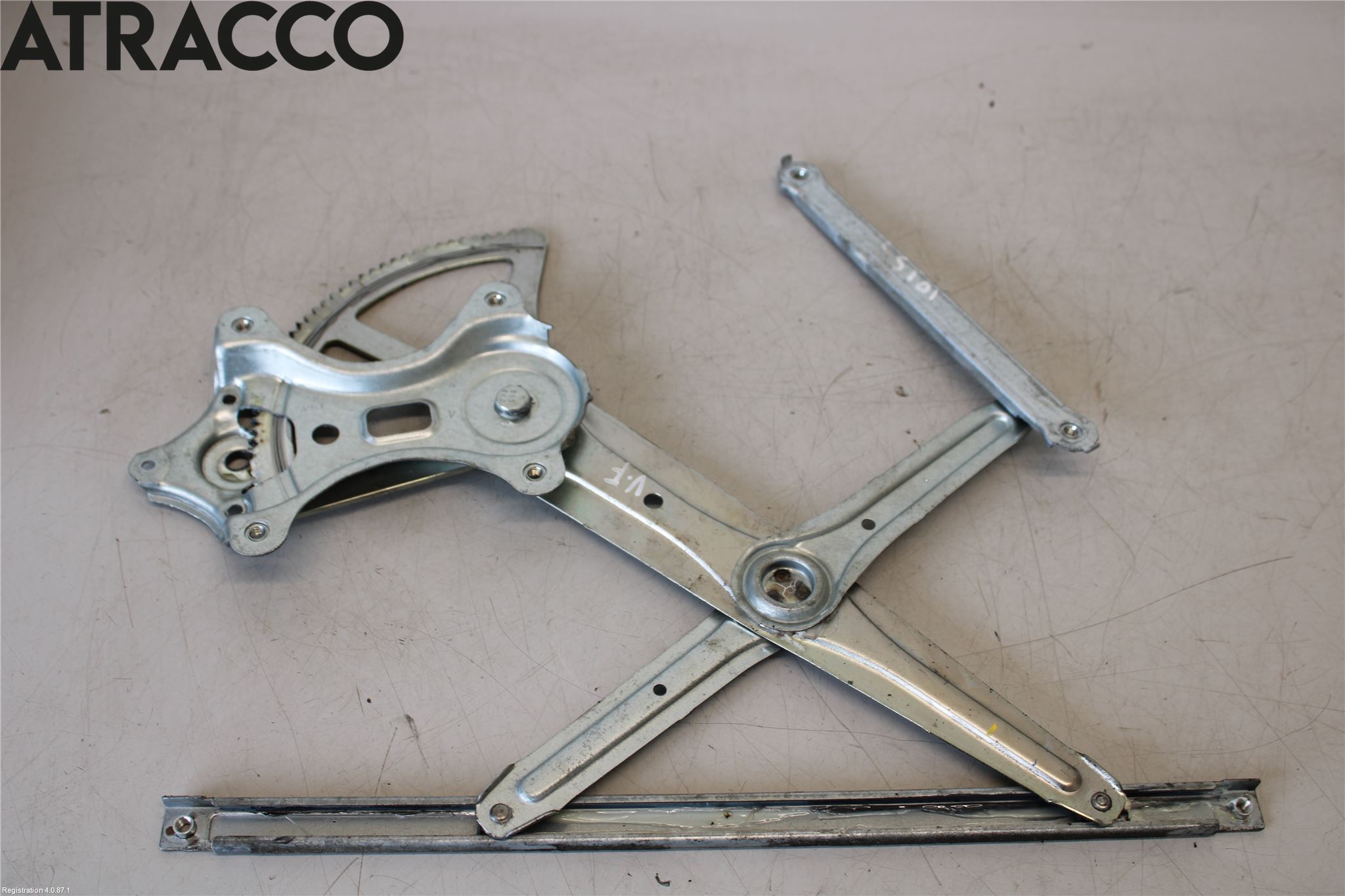 Toyota HILUX 05-16 Vindusheis