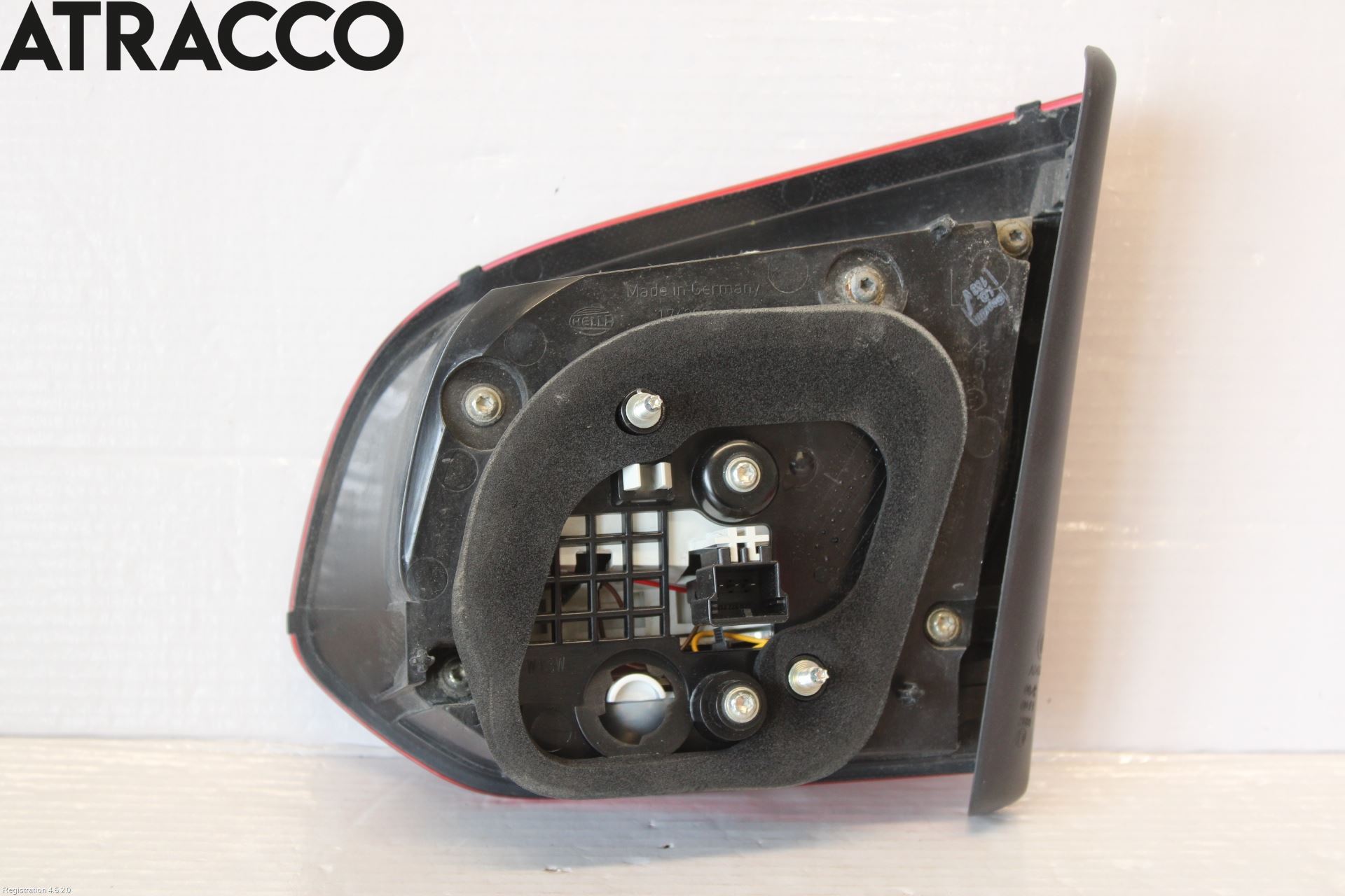 Volkswagen VW GOLF VI 09-13 Baklykt Venstre  På Luke(Indre