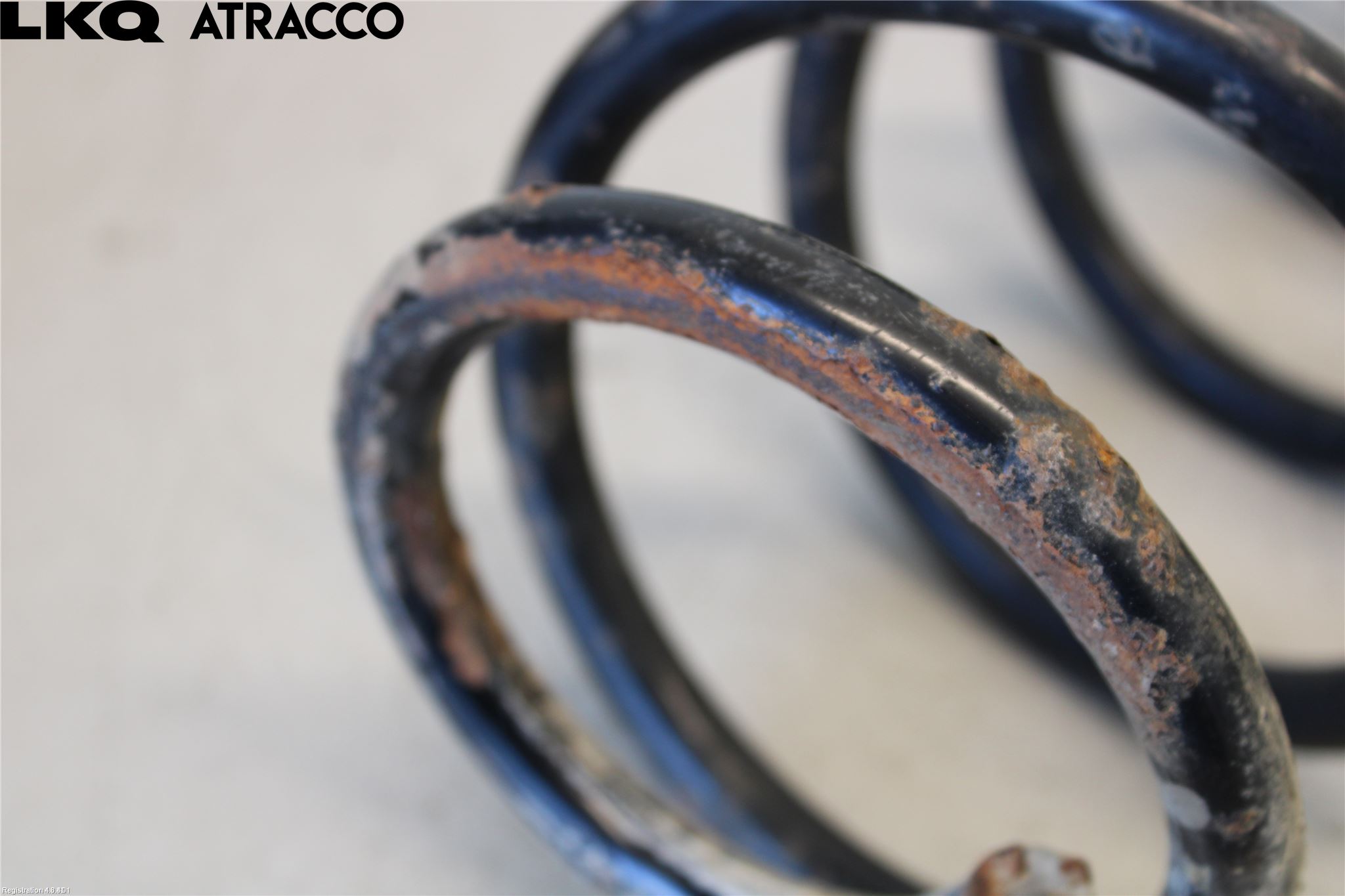 Volkswagen VW CADDY 11-15 Fjær Bak