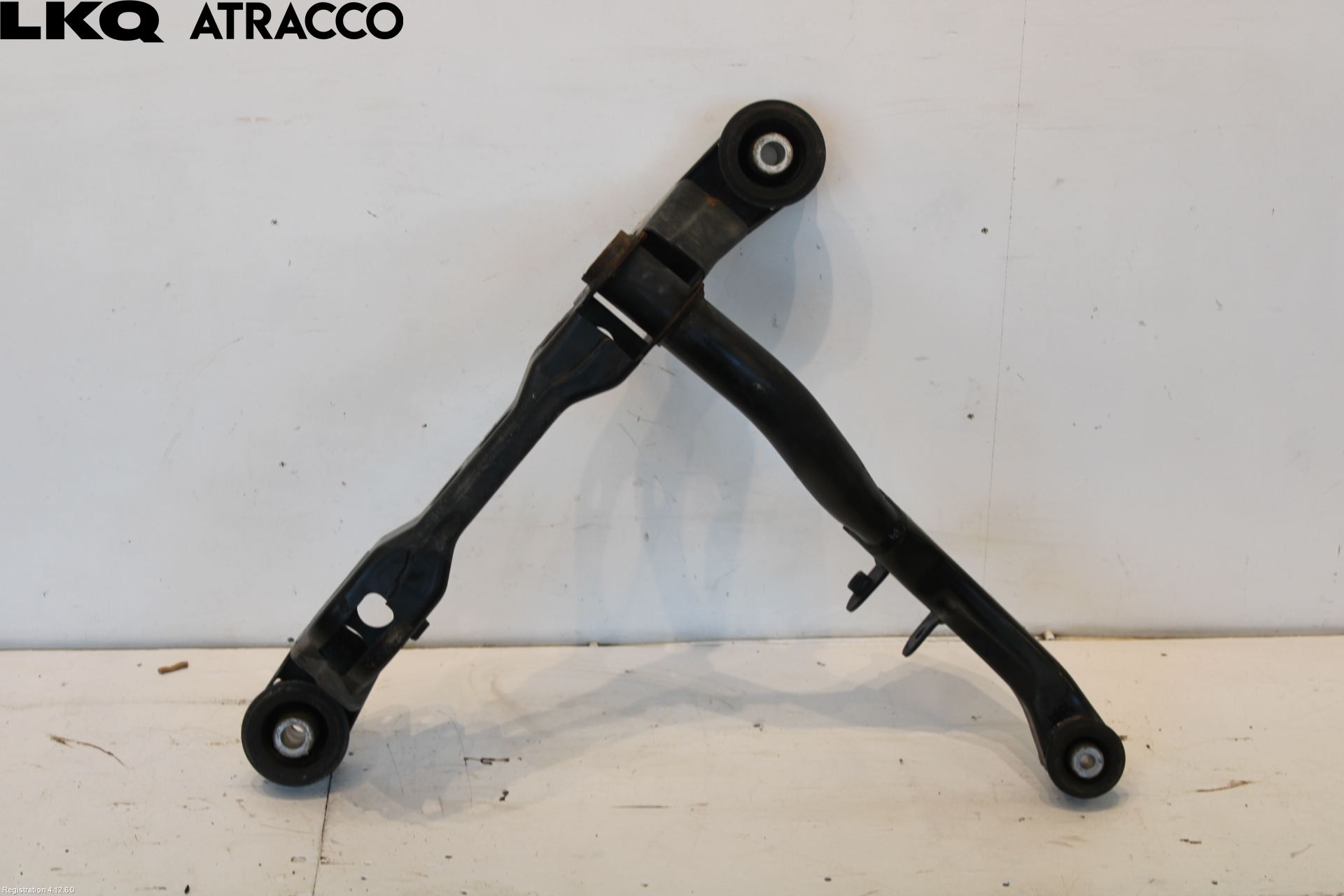 Volkswagen VW TRANSP/CARAVELLE (T6) 16-22 Bakaksel Feste