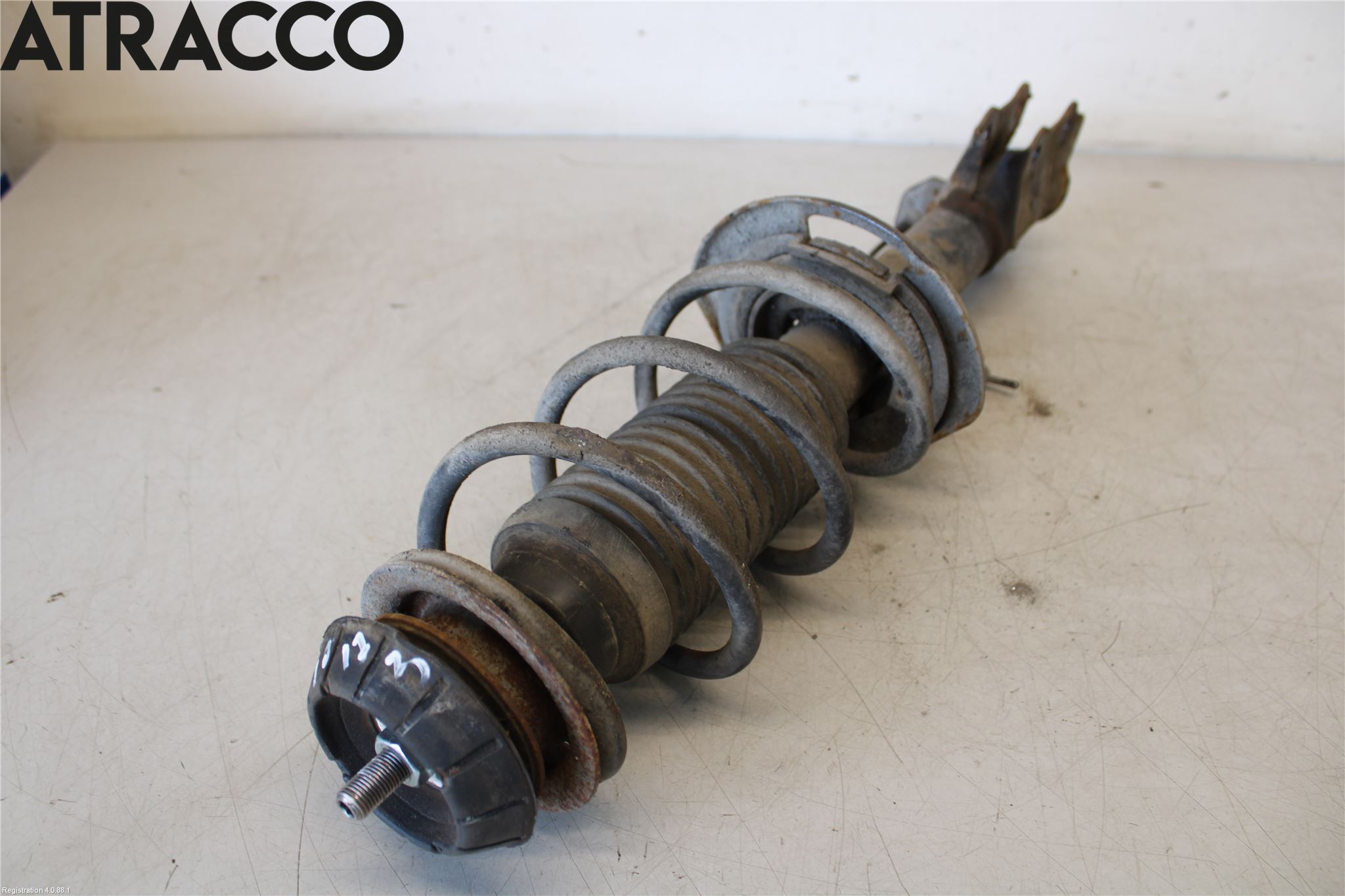 Suzuki SWIFT 17-24 Fjærbein Foran Venstre