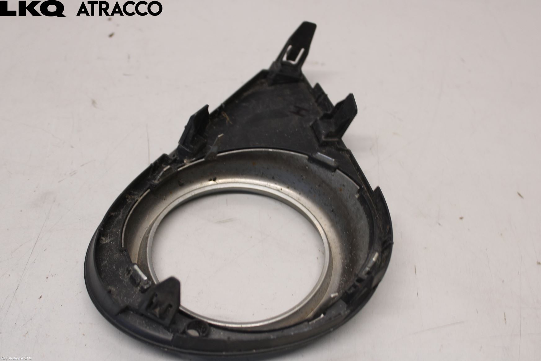 Toyota YARIS XP130 12-14 Frontlykt Kurve-Tåkelys Ramme