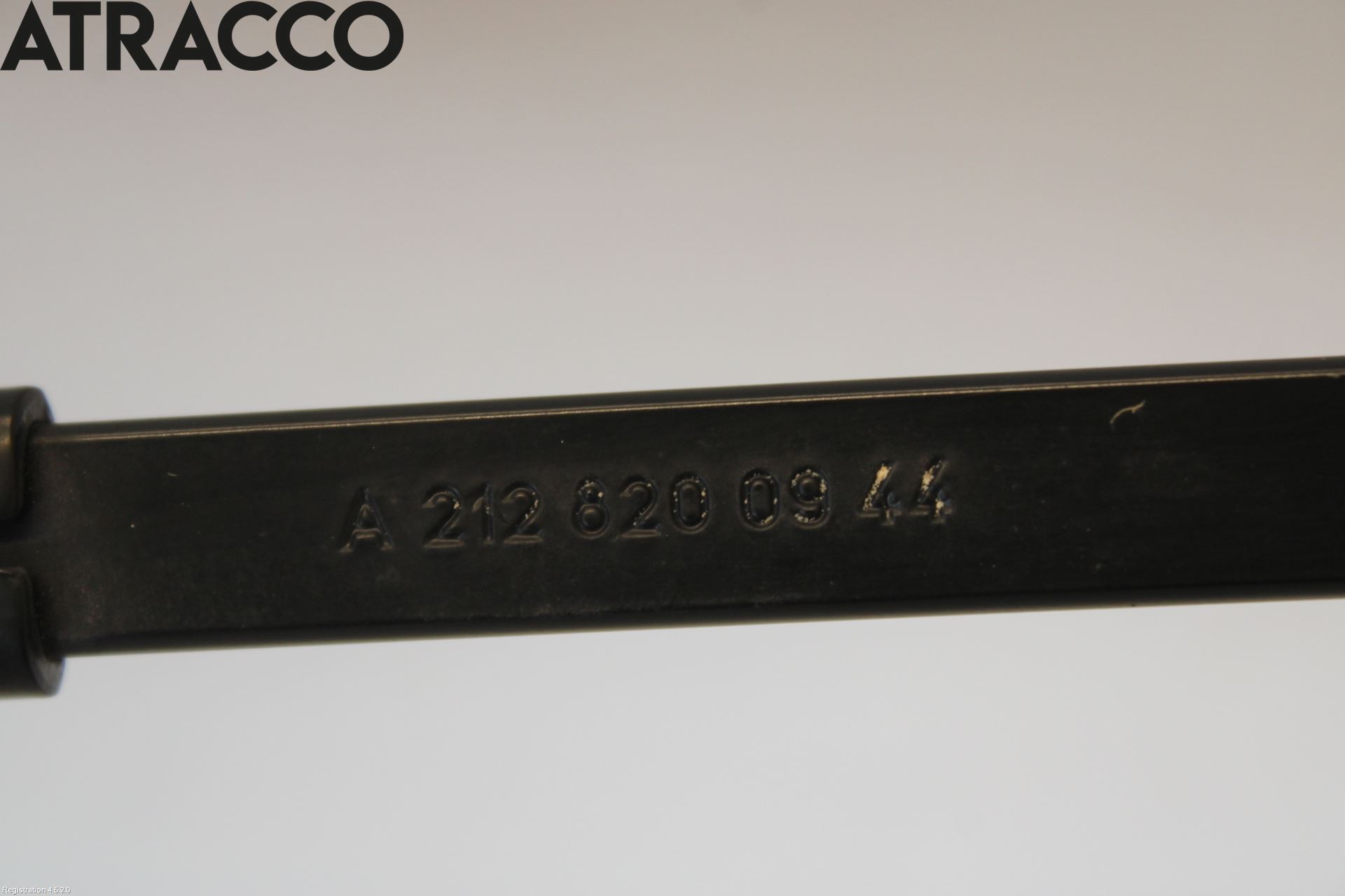 Mercedes-Benz MB E-KLASS (W212) 09-16 Viskerarm-Armer Frontrute