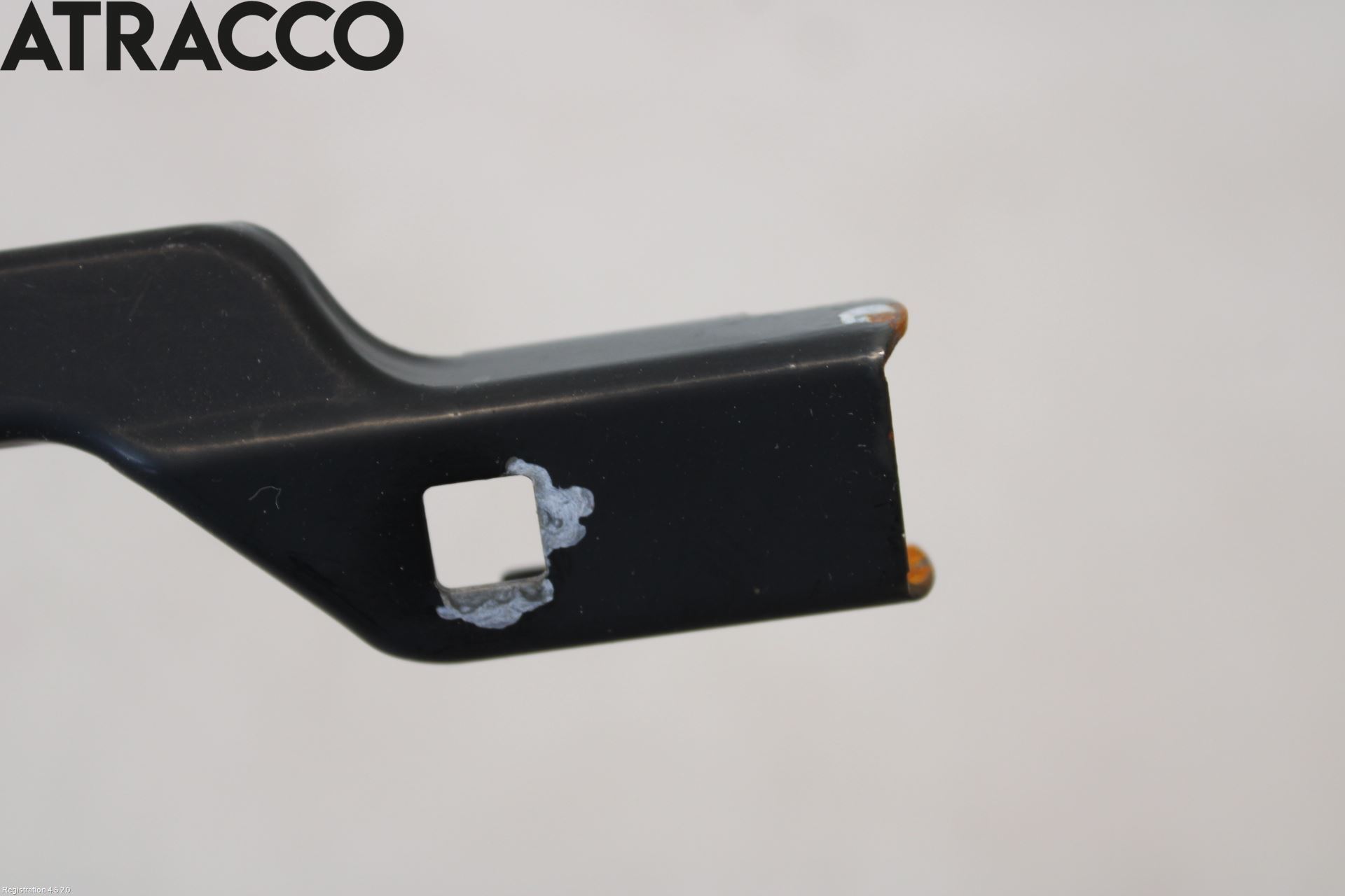 Volvo V70 14-16 Viskerarm-Armer Frontrute