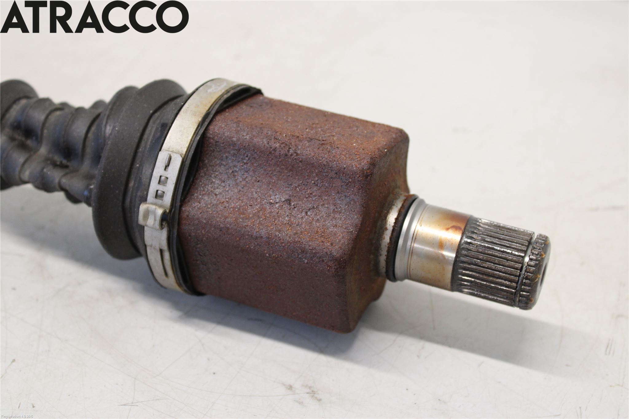 Skoda SUPERB 16-24 Drivaksel Foran Kompl Venstre