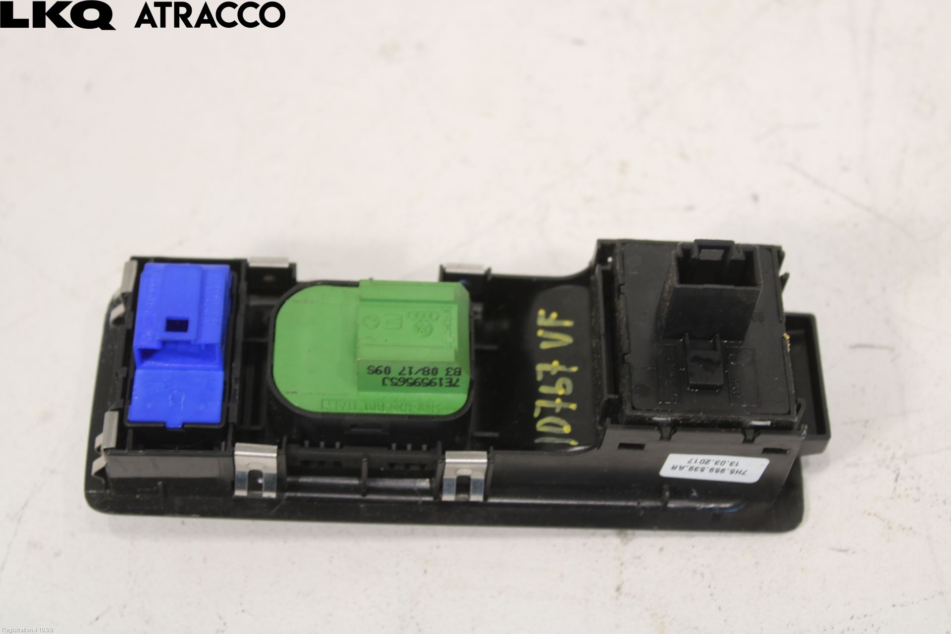 Volkswagen VW TRANSP/CARAVELLE (T6) 16-22 Bryter Vindusheis