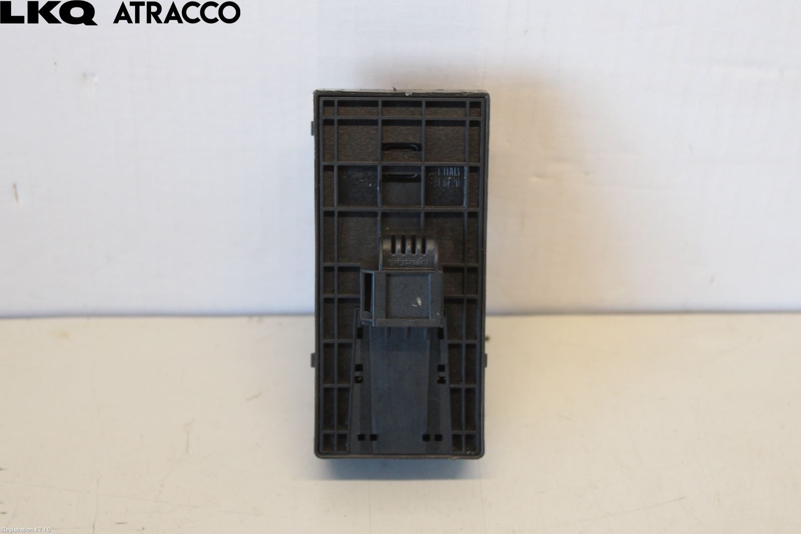 Audi Q5 09-16 Bryter Vindusheis