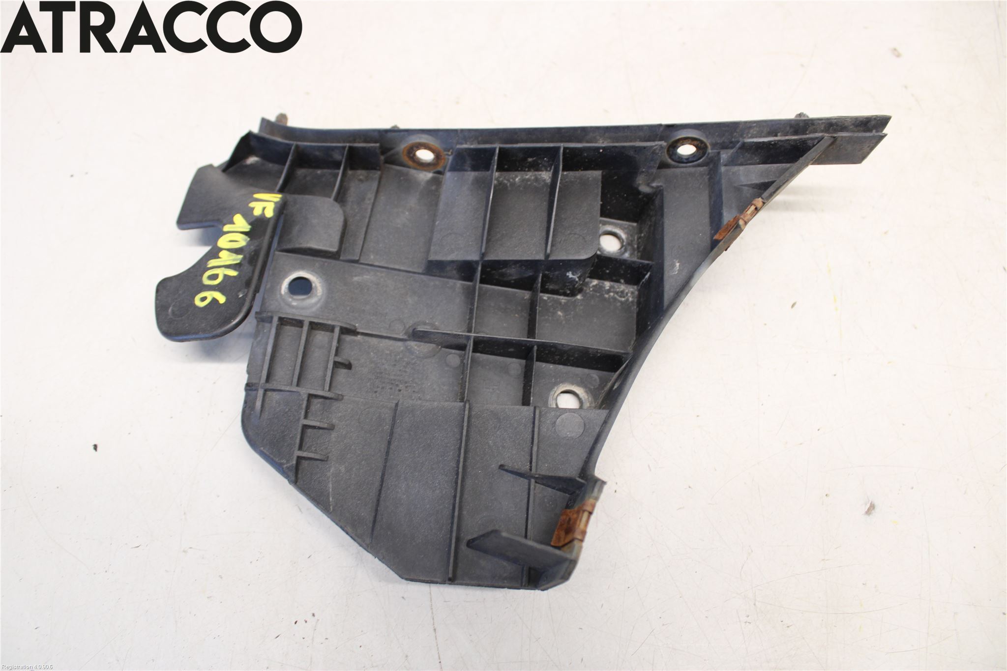 Volvo V70 08-13 Støtfangerfeste Foran Venstre