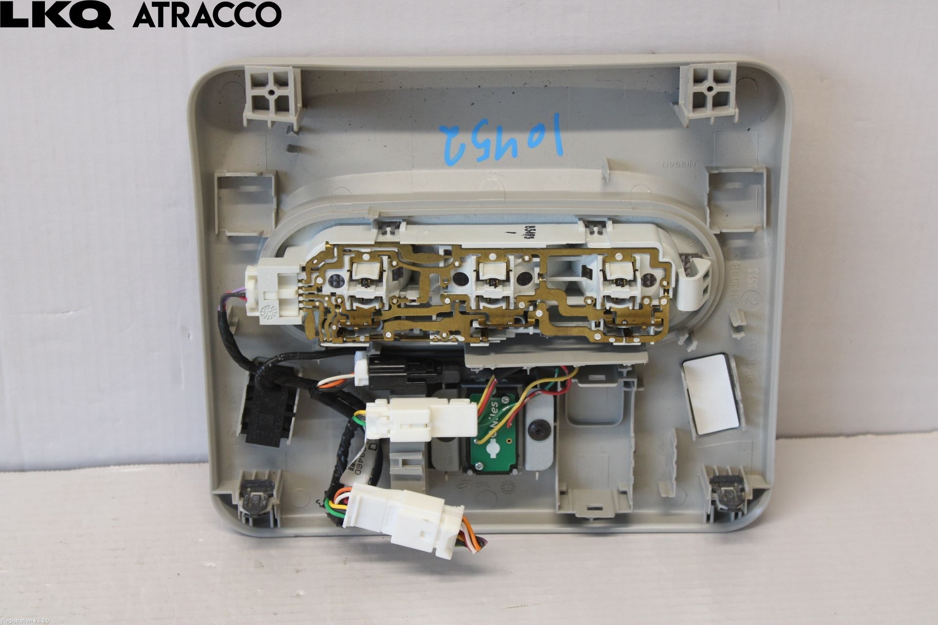 Nissan QASHQAI 14-17 Innr Taklys