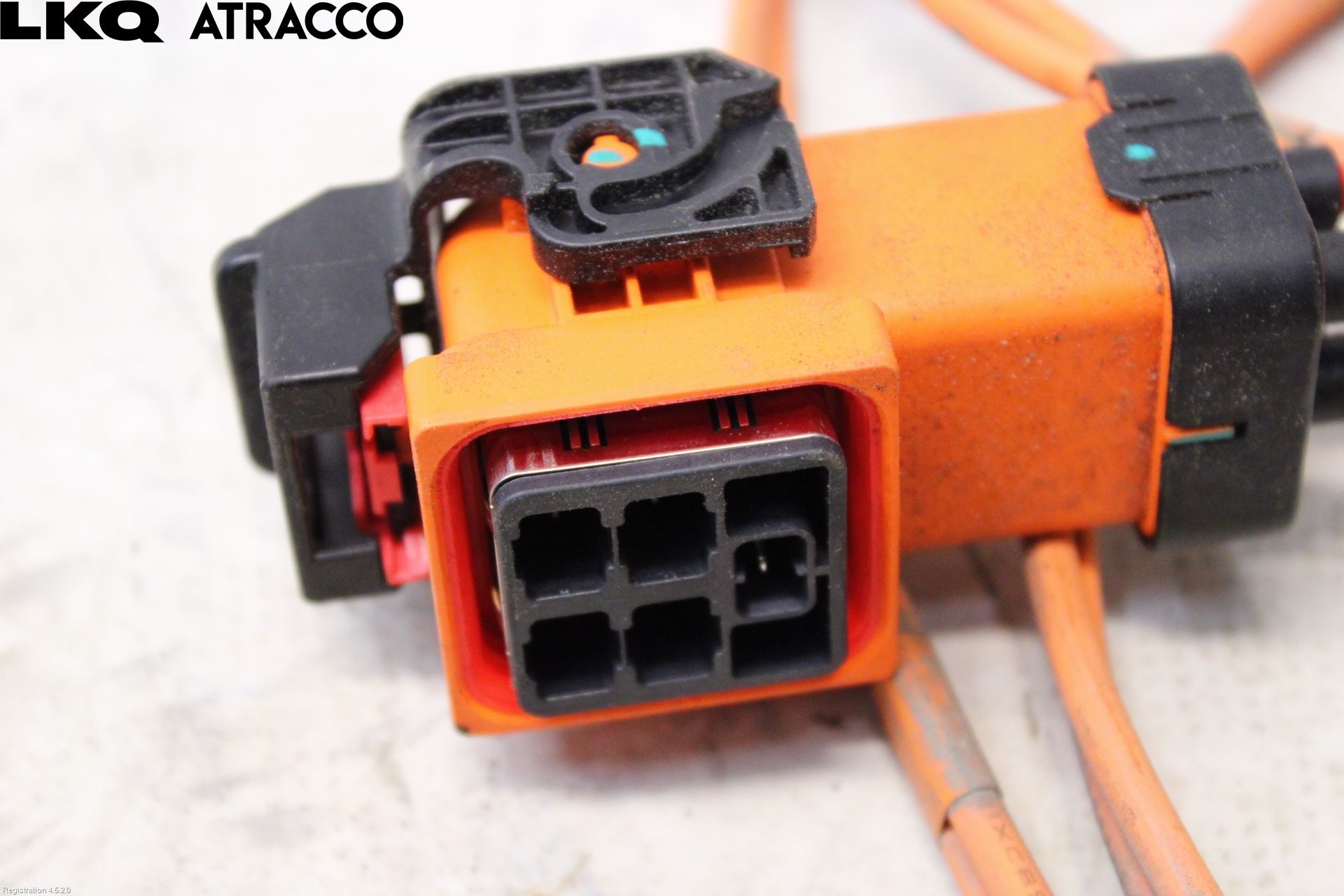 Tesla MODEL 3 17- Ledningsnett