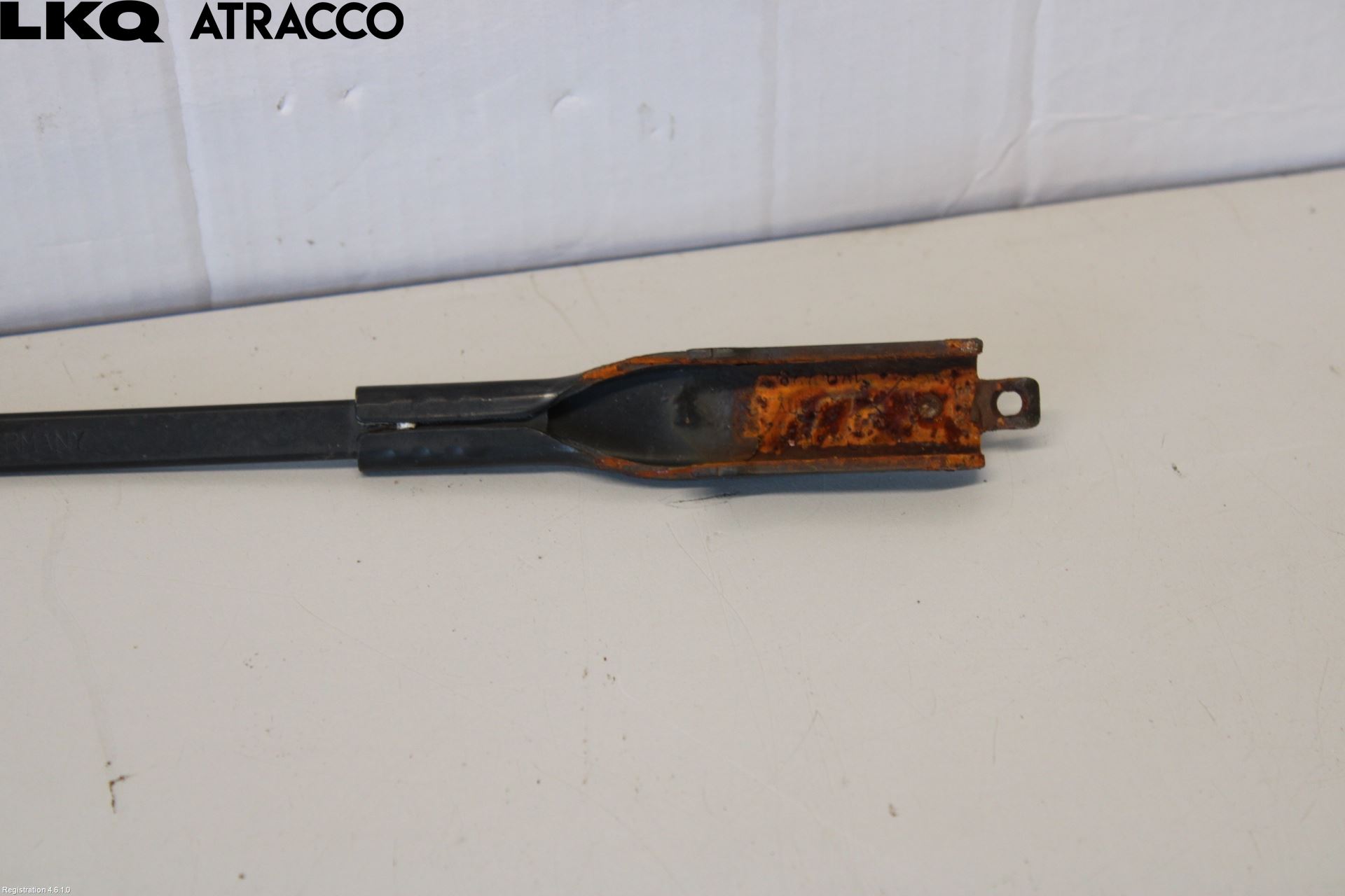 Mercedes-Benz MB SPRINTER (W906) 06-18 Viskerarm-Armer Frontrute