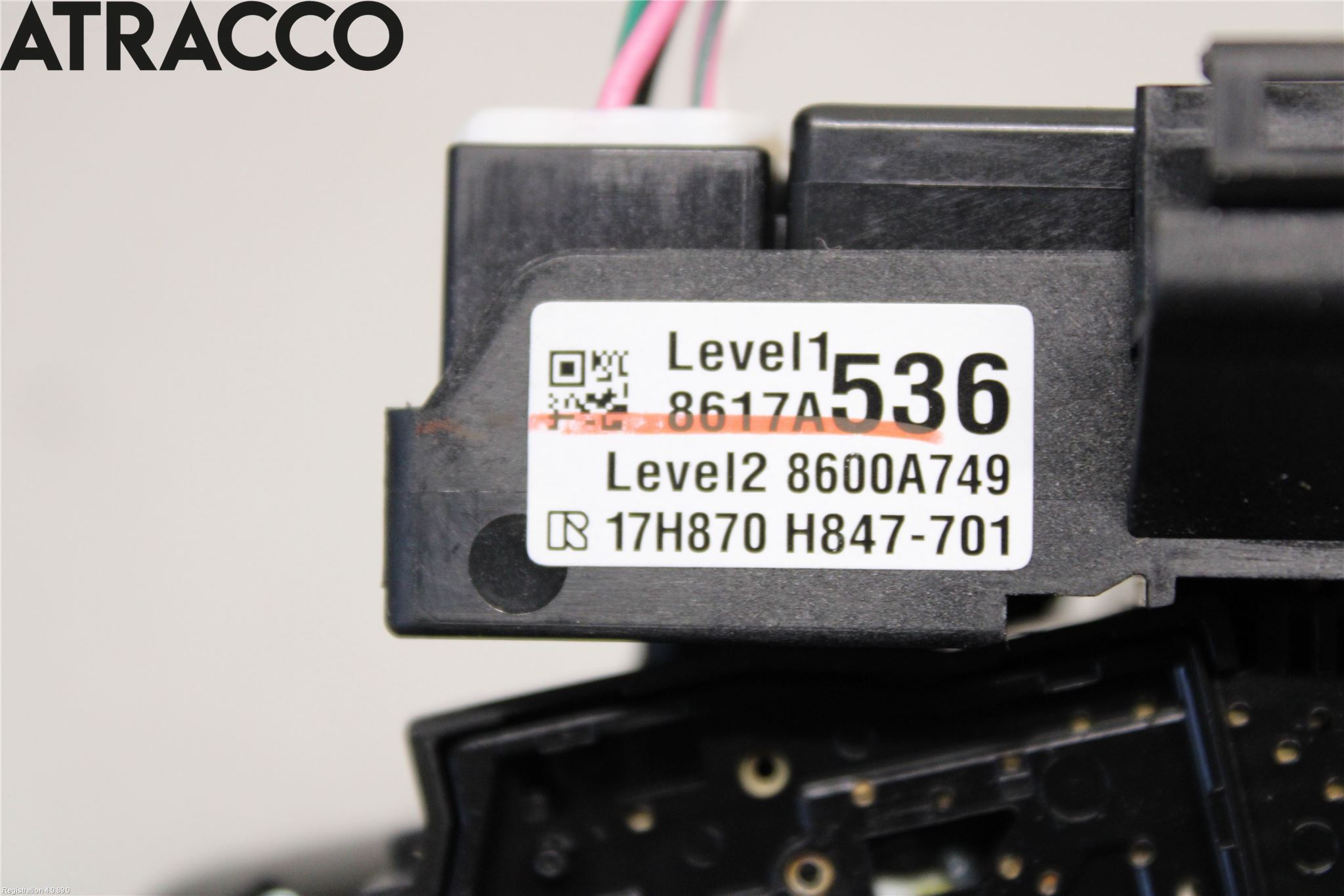 Mitsubishi OUTLANDER 13-21 Bryter Ratt Kombi H Og V