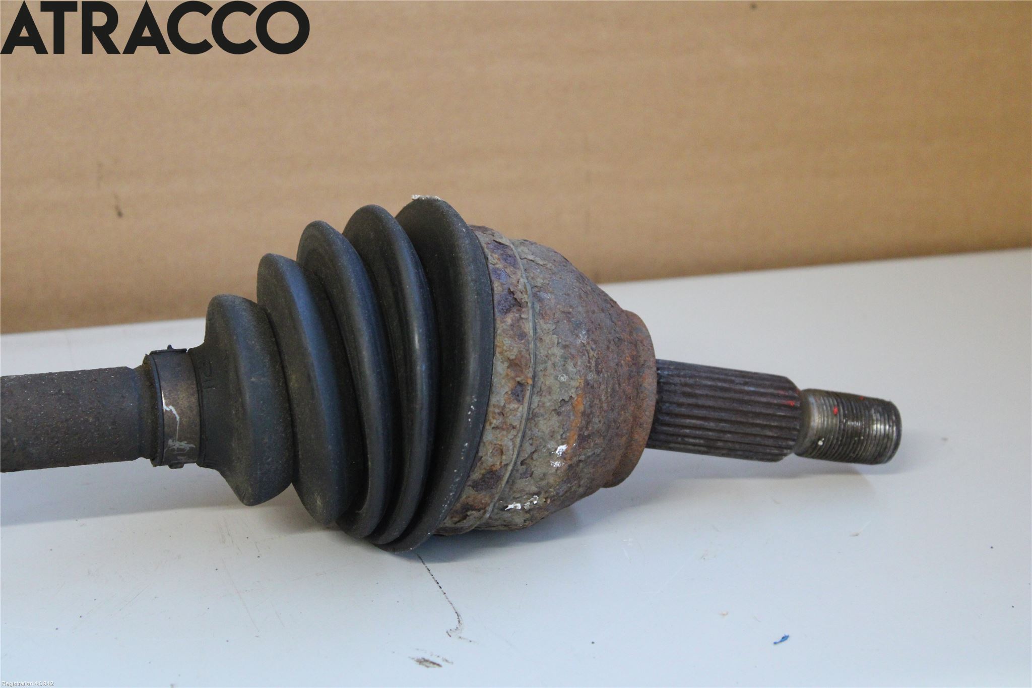 Ford TRANSIT CONNECT 03-08 Drivaksel Foran Kompl Venstre