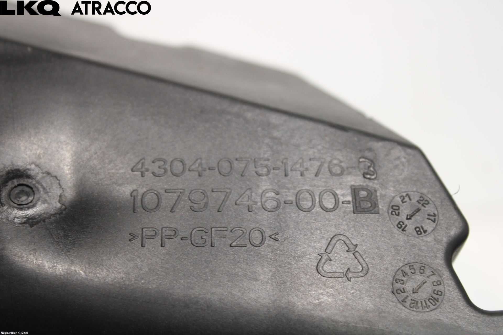 Tesla MODEL 3 17- Innr Høyttaler