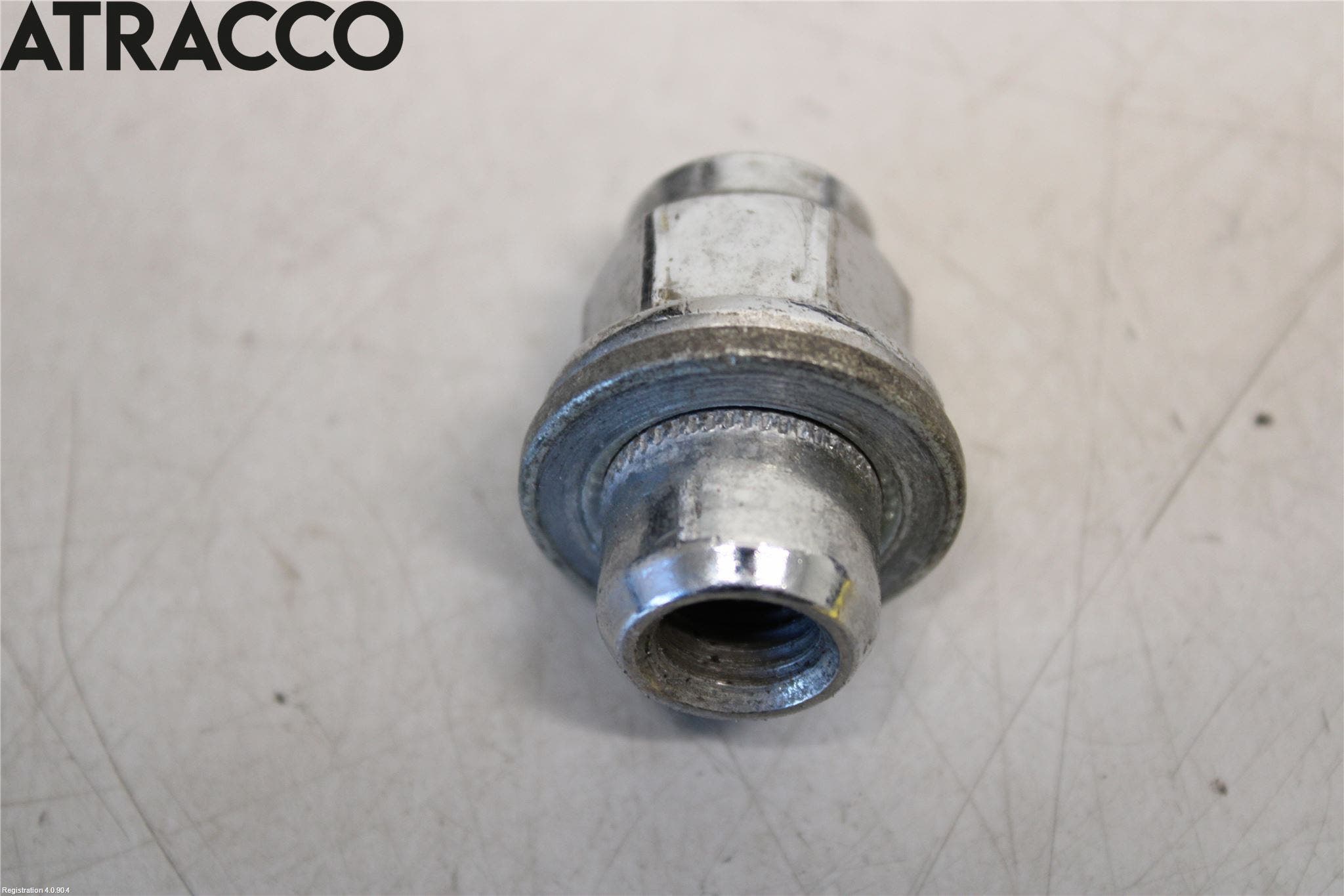 Lexus CT 200h Hjulmutter - Bolt - Sett