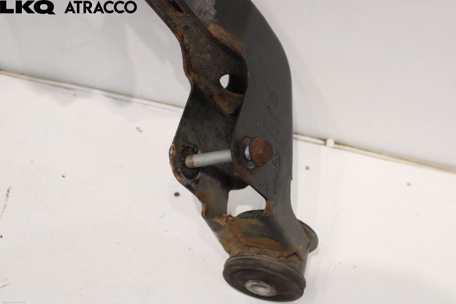 Volkswagen VW TRANSP/CARAVELLE (T6) 16-22 Bakaksel Feste
