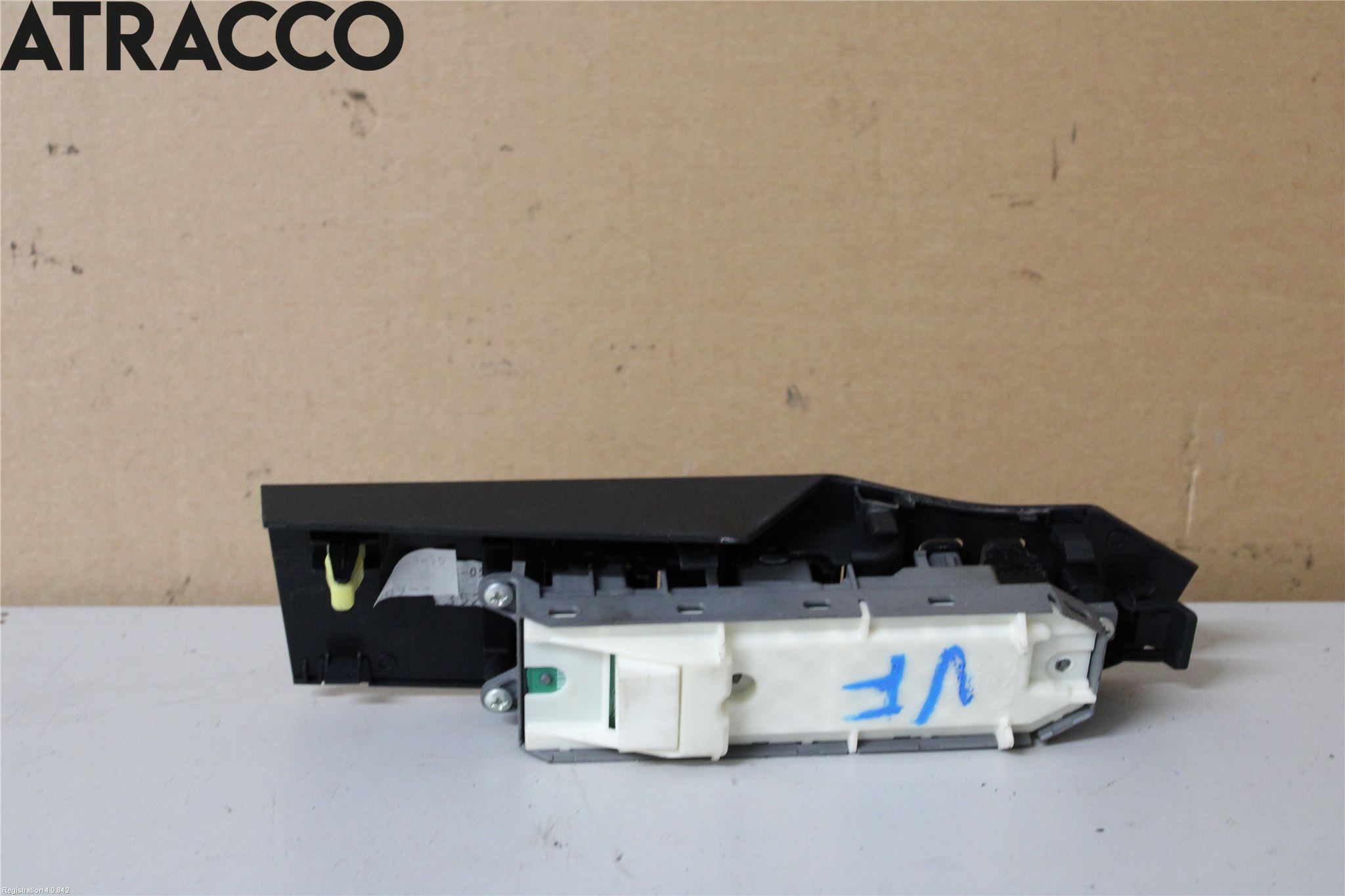 Toyota AURIS 13-19 Bryter Vindusheis