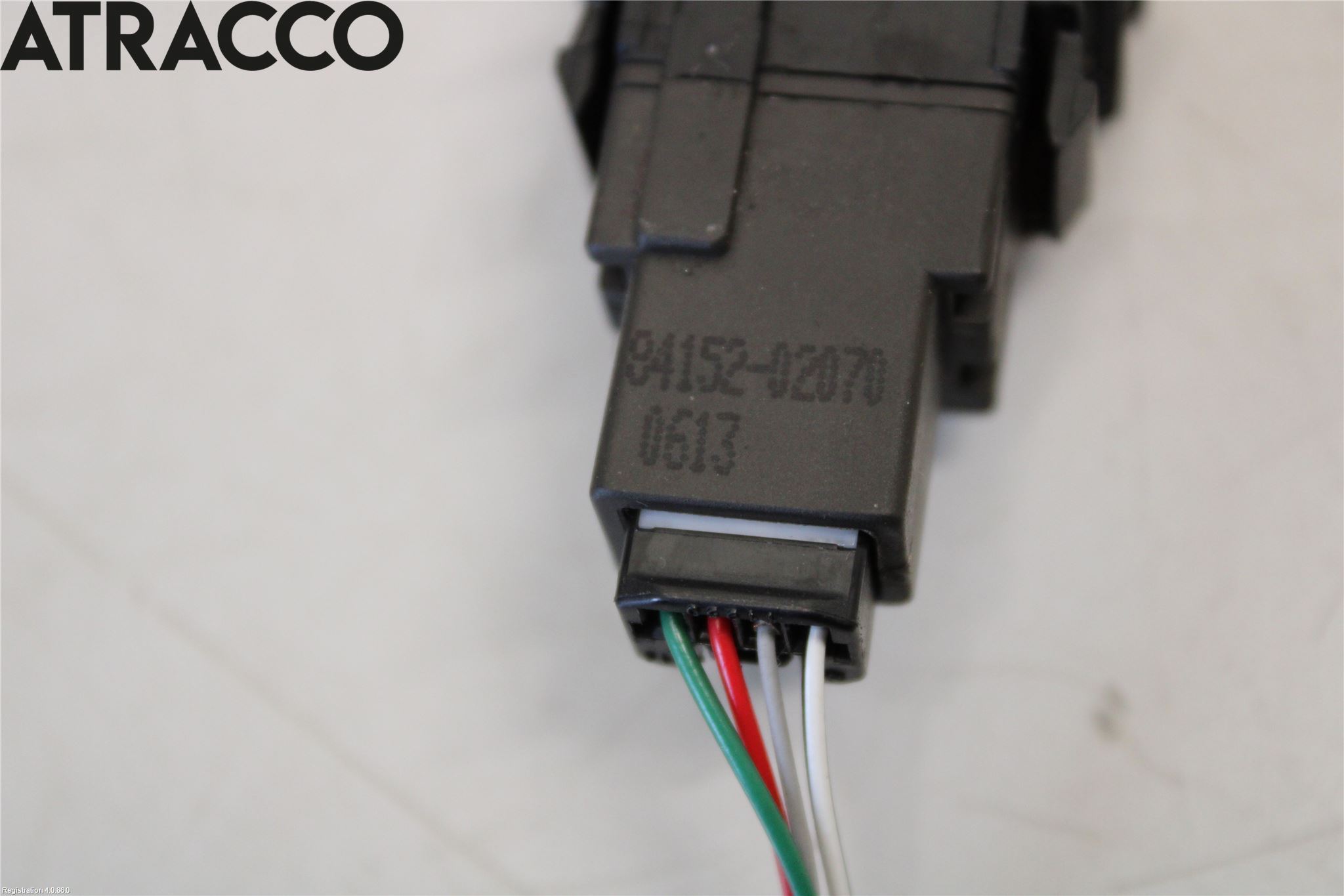 Toyota YARIS XP130 12-14 Frontlykt Lysspredderreg