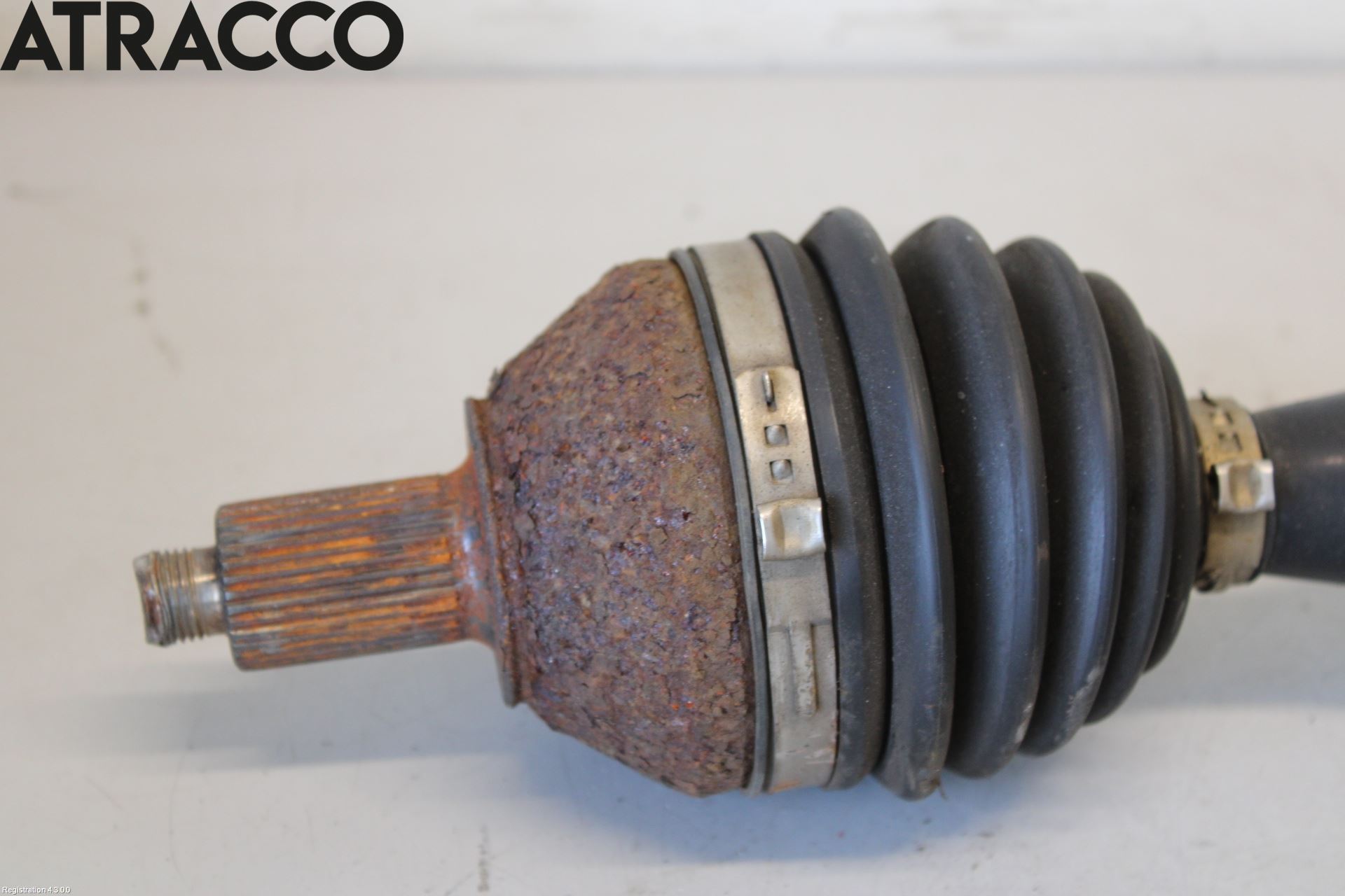 Volkswagen VW POLO 10-17 Drivaksel Foran Kompl Høyre