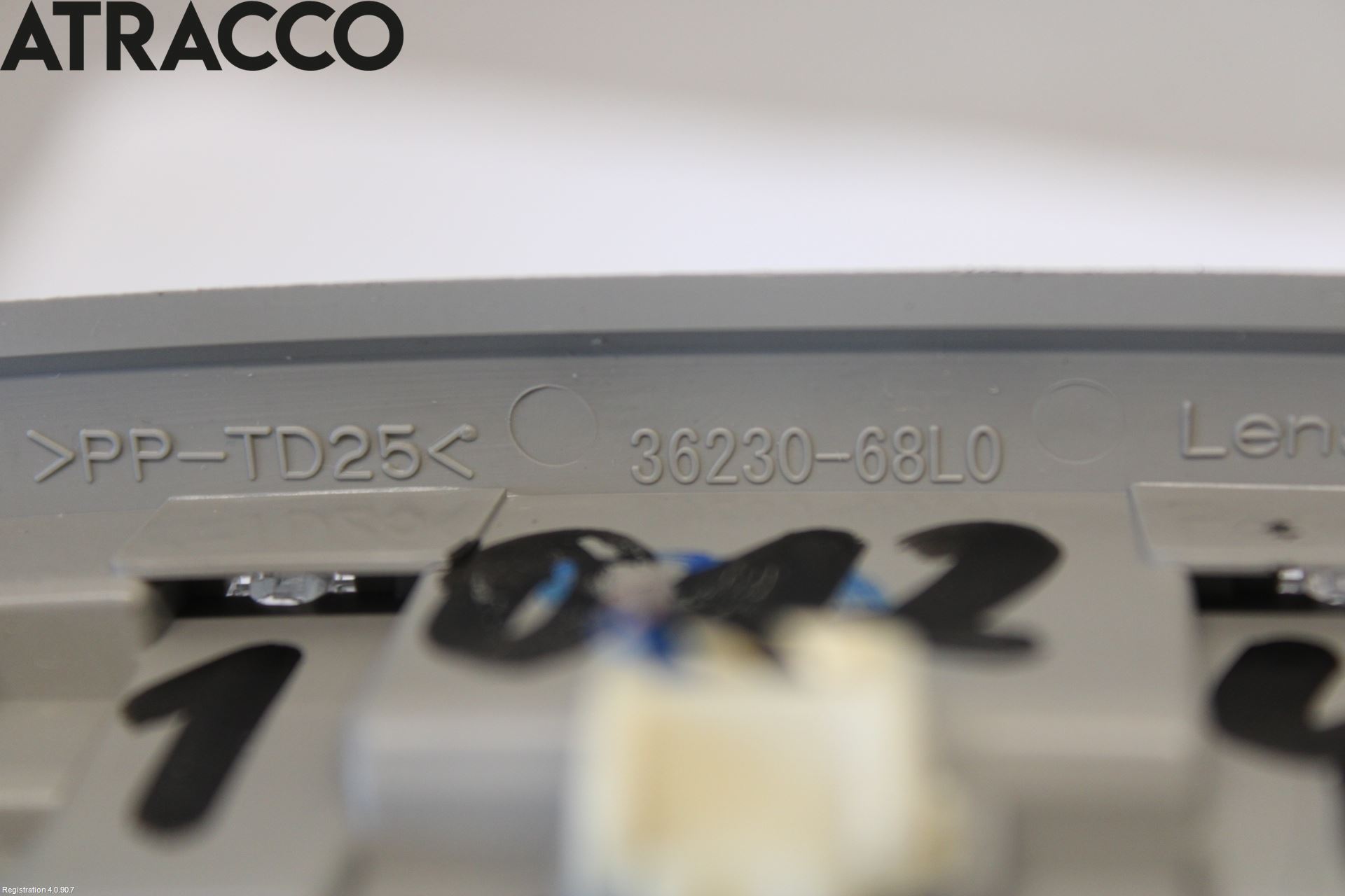 Suzuki VITARA 15- Innr Taklys