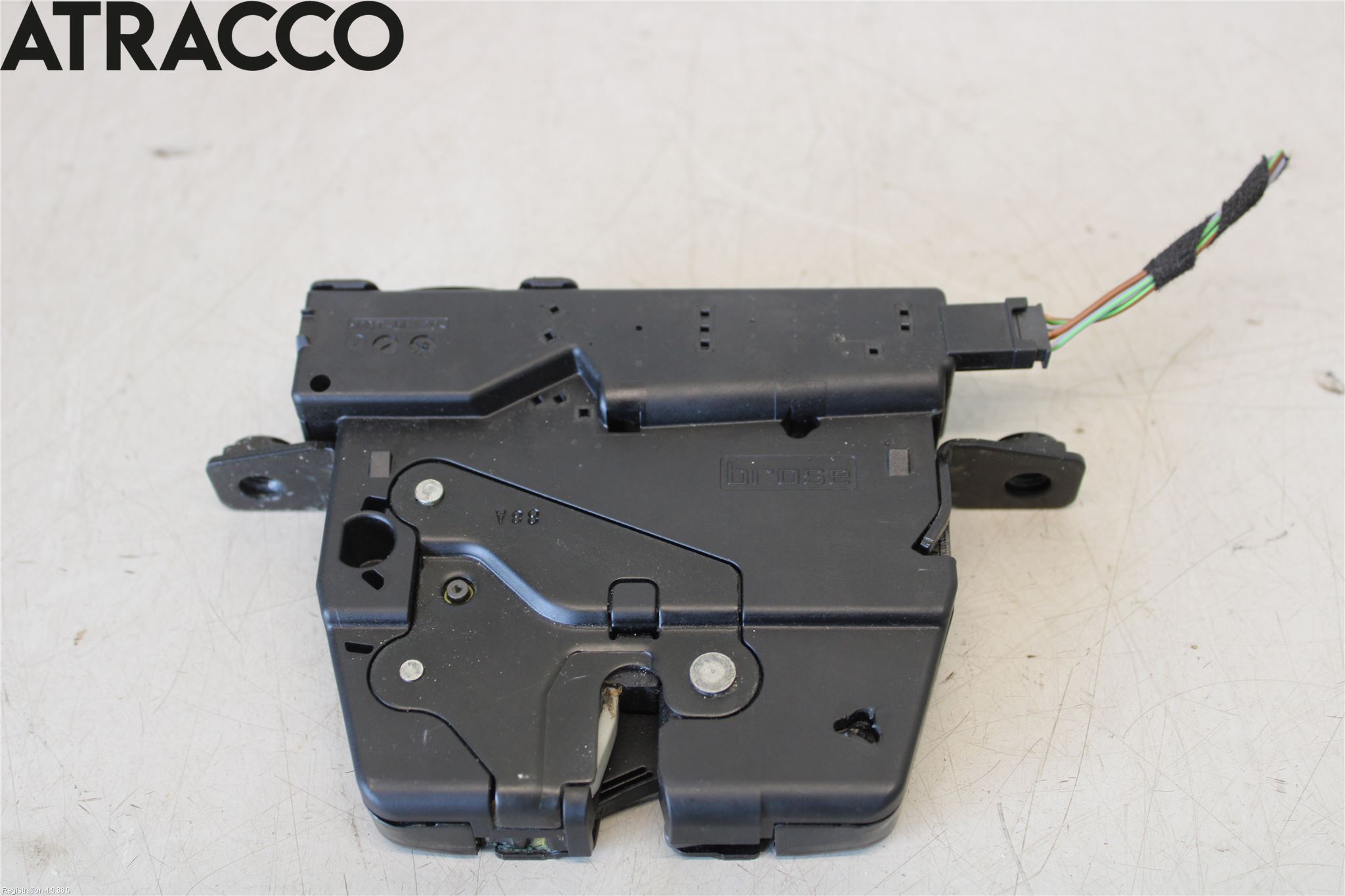 BMW 3 F30/F31/F80 12-19 Bakluke-Lokk Låsekasse