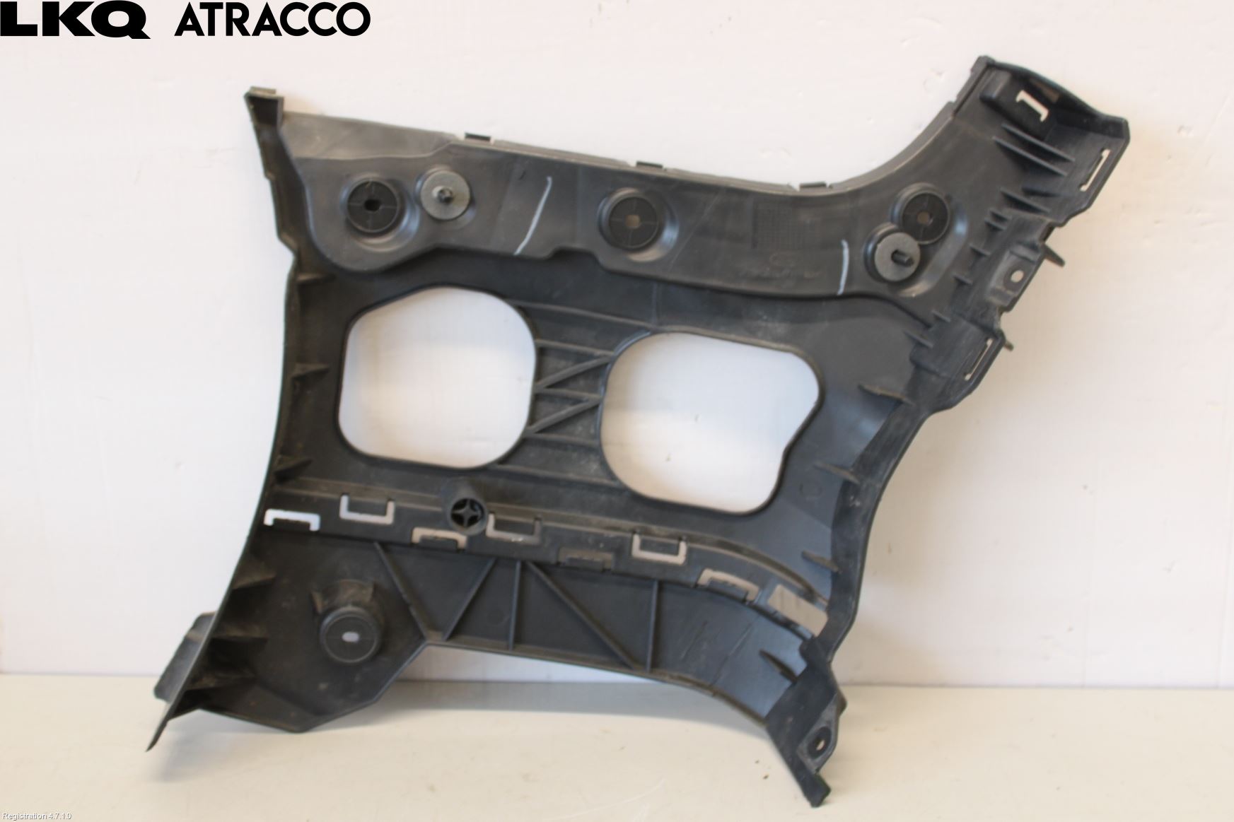 Ford TRANSIT CONNECT 09-13 Støtfanger Bak Feste