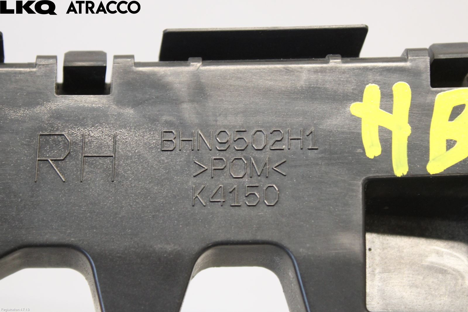 Mazda 3 III 14-19 Støtfangerfeste Bak Høyre