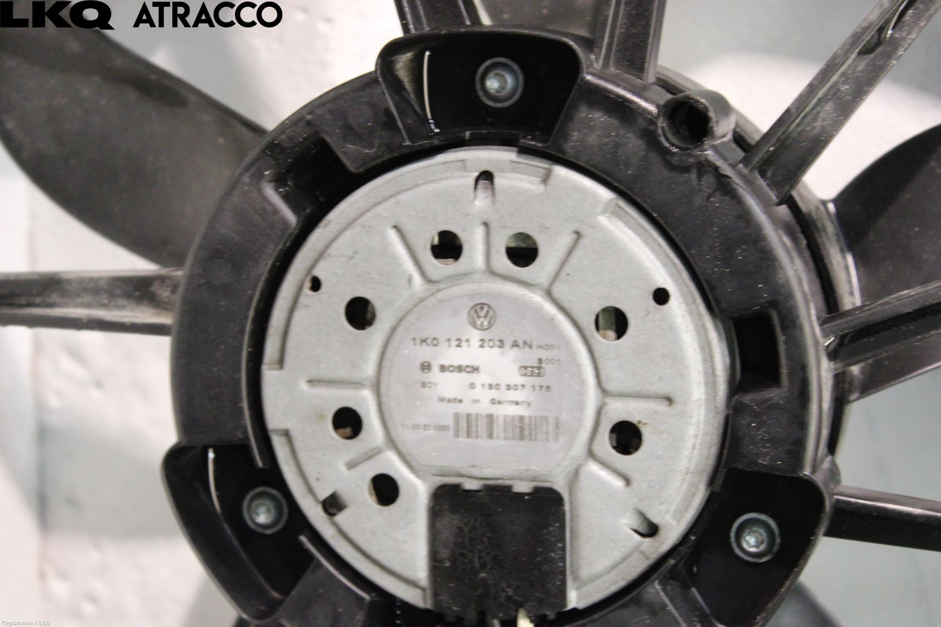 Volkswagen VW GOLF VI 09-13 Kjølevifte Elektrisk